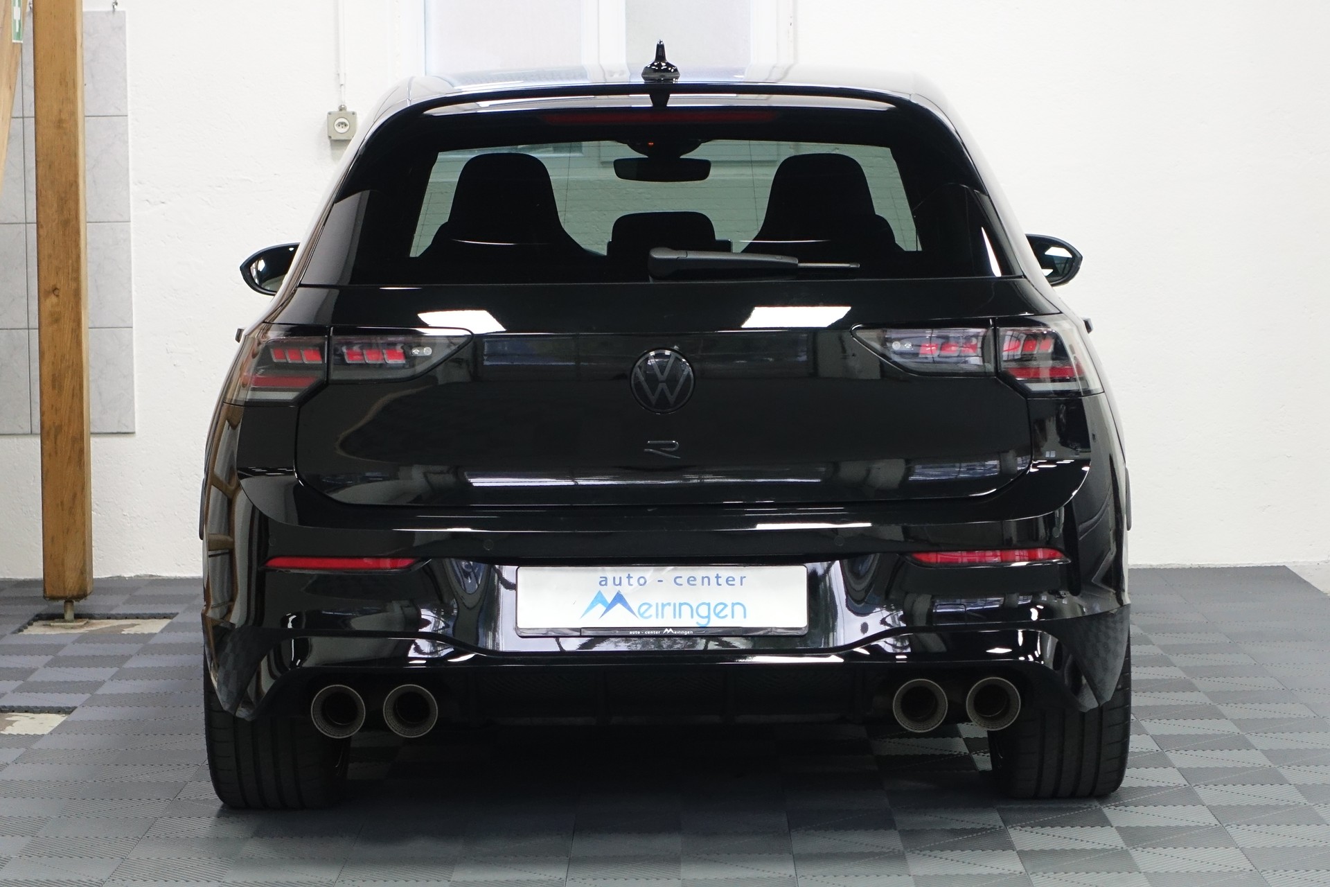 VW Golf VIII 2.0 TSI R Black Edition DSG 4motion **neues Modell**-image-7