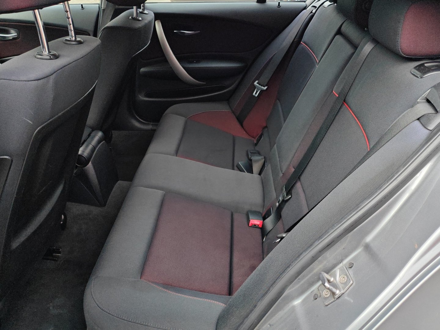 BMW 116i Steptronic (Véhicule Suisse · Expertise du jour · Garantie)-image-11
