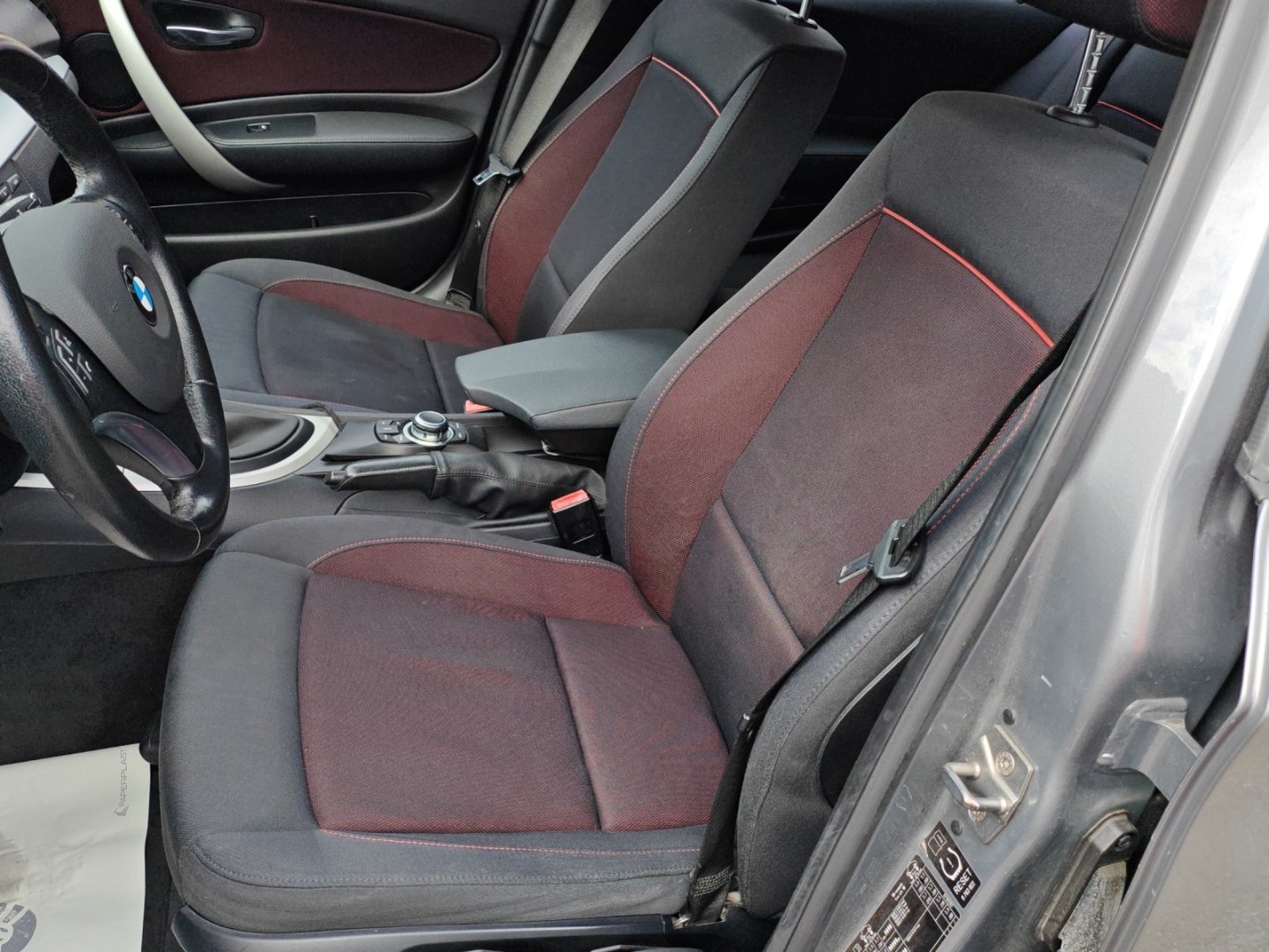 BMW 116i Steptronic (Véhicule Suisse · Expertise du jour · Garantie)-image-12