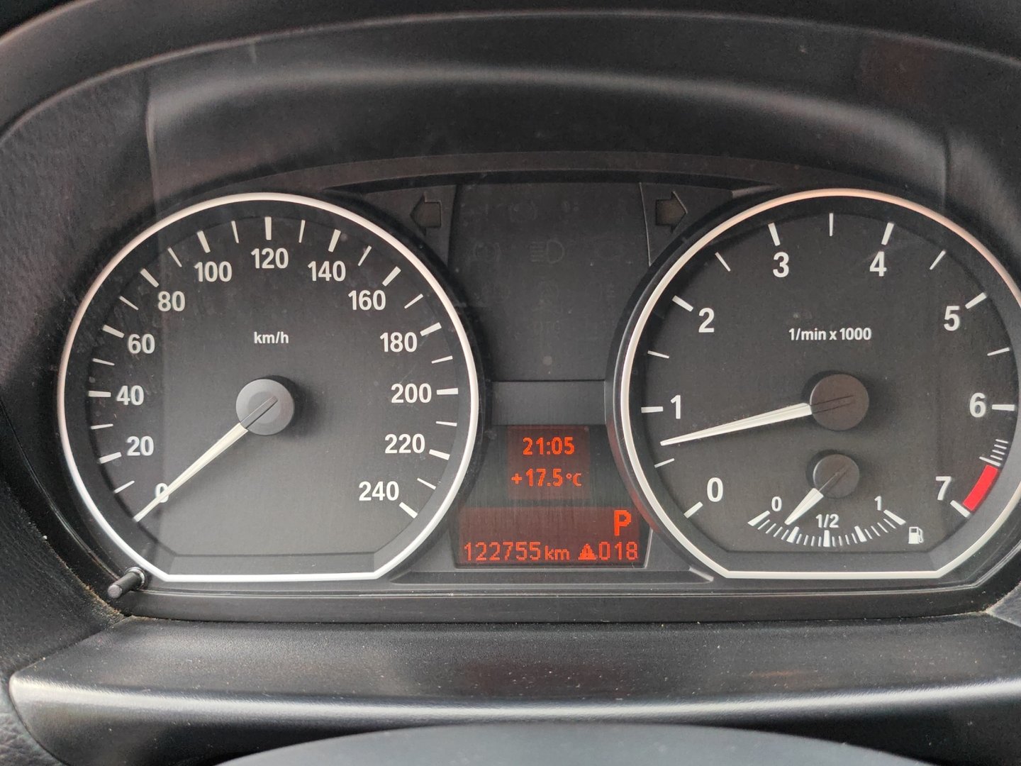 BMW 116i Steptronic (Véhicule Suisse · Expertise du jour · Garantie)-image-17