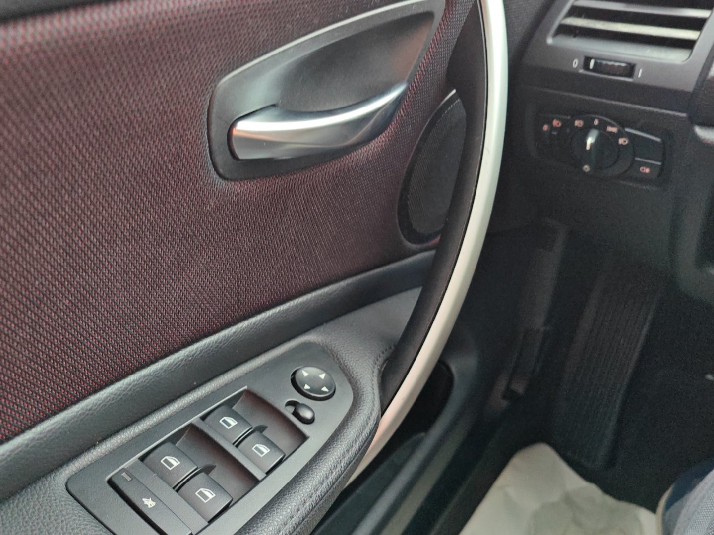 BMW 116i Steptronic (Véhicule Suisse · Expertise du jour · Garantie)-image-18