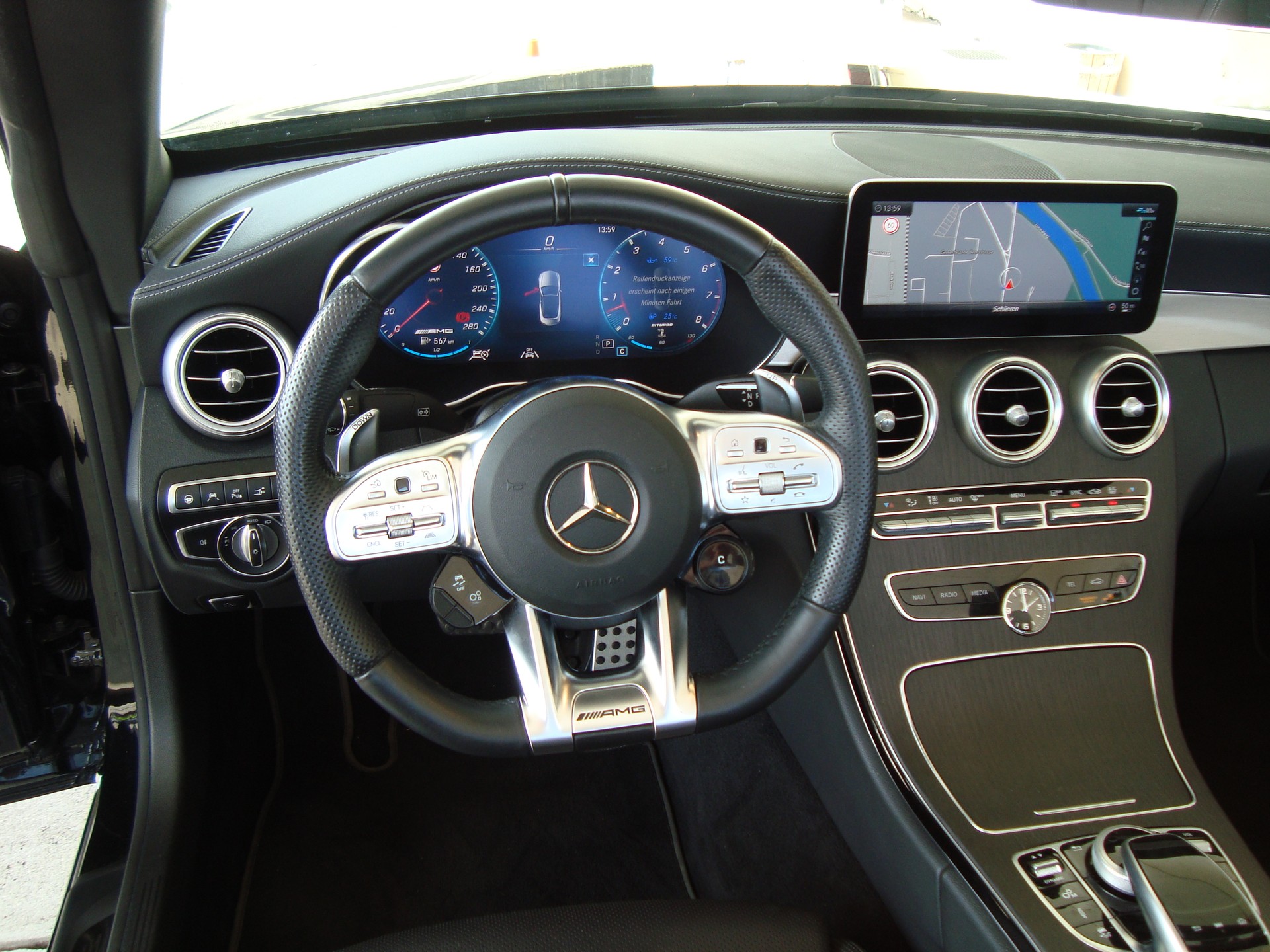 MERCEDES-BENZ C 43 Cabriolet AMG 4Matic 9G-Tronic-image-7