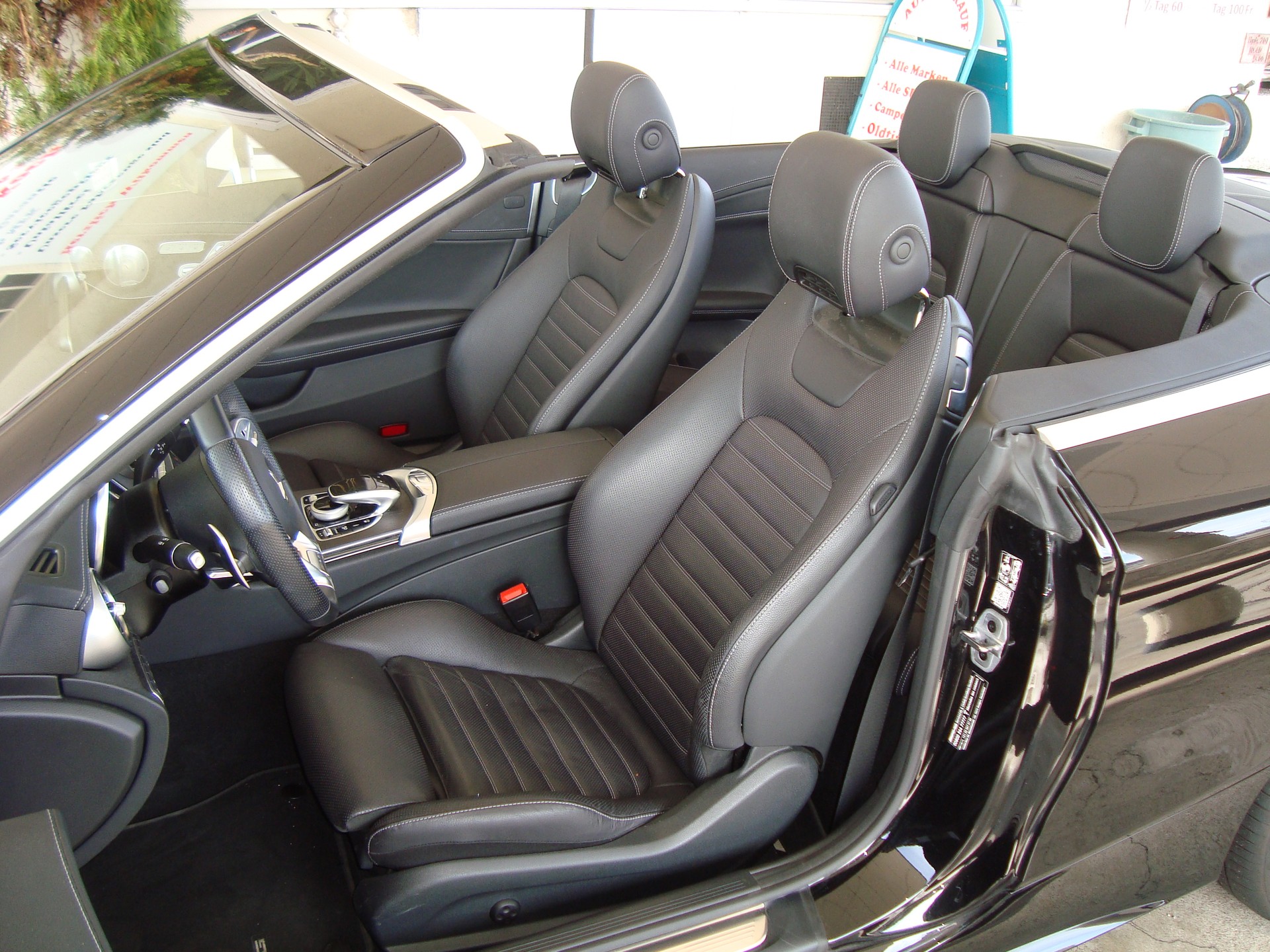 MERCEDES-BENZ C 43 Cabriolet AMG 4Matic 9G-Tronic-image-5