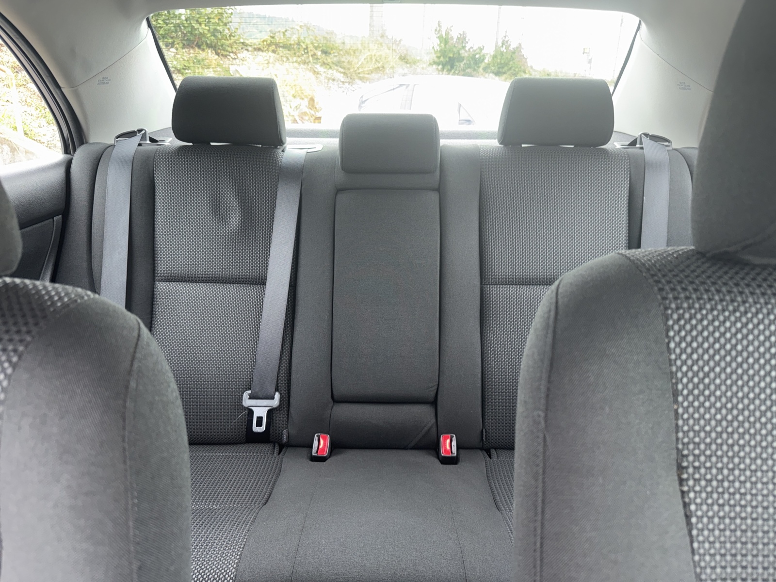 TOYOTA Avensis 2.4 D4 VVT-i Linea Sol Sedan T-Step5-image-9