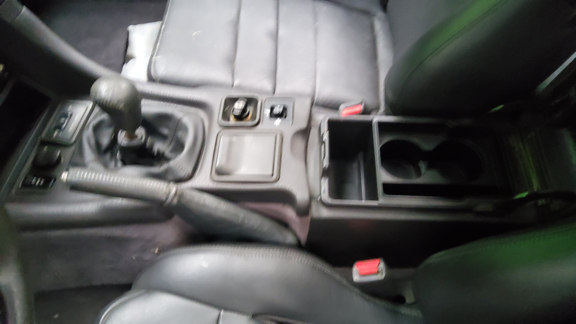 MITSUBISHI 3000 GT-image-22