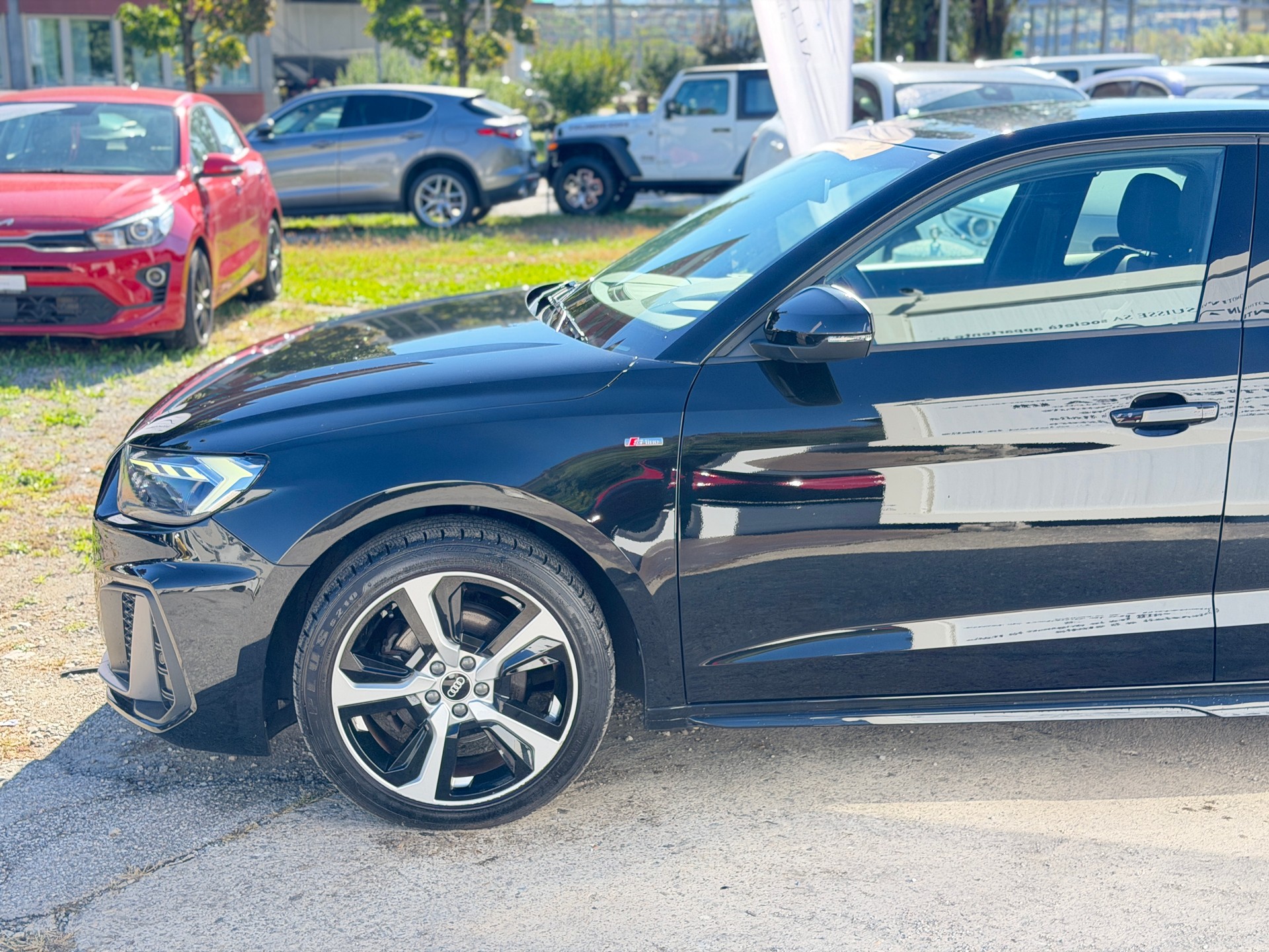 AUDI A1 Sportback 30 TFSI S Line Attraction S-tronic-image-3