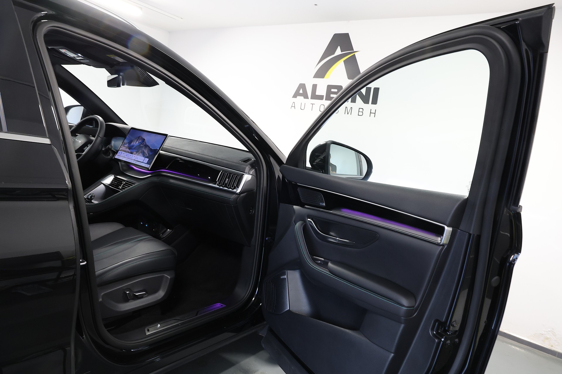 BYD Seal U DM-i Design AWD *CH-FAHRZEUG* *SOFORT VERFÜGBAR*-image-11