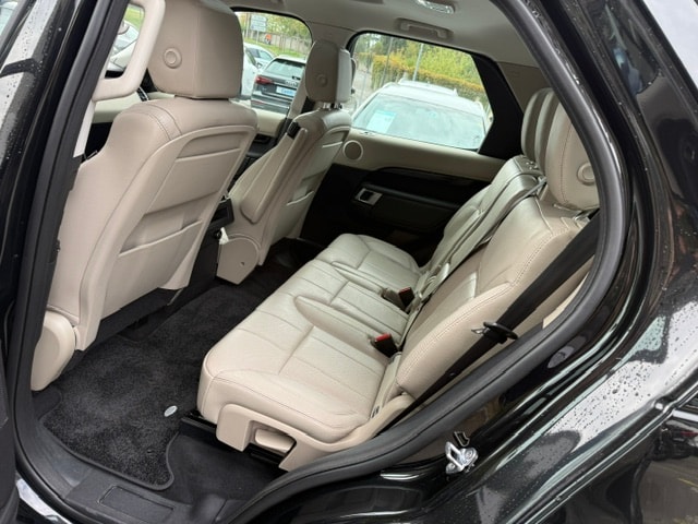 LAND ROVER Discovery 3.0 Si6 SE Automatic-image-11