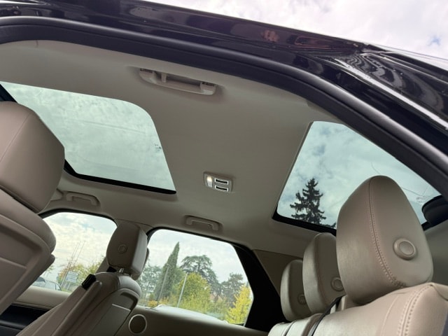 LAND ROVER Discovery 3.0 Si6 SE Automatic-image-14