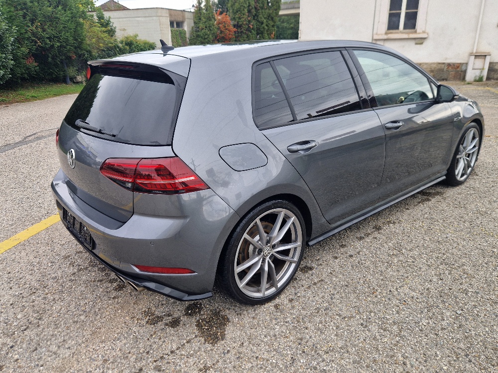 VW Golf " R " 300 CV-image-5
