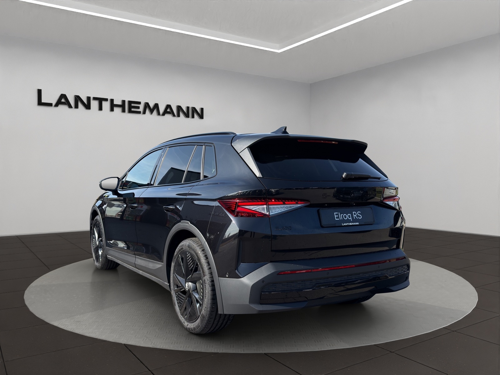SKODA Elroq RS 4x4-image-2