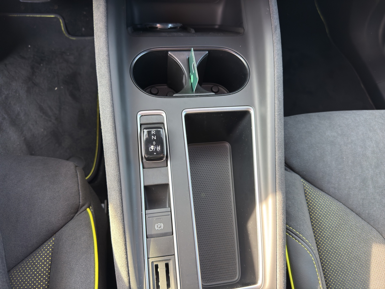 SKODA Elroq RS 4x4-image-11