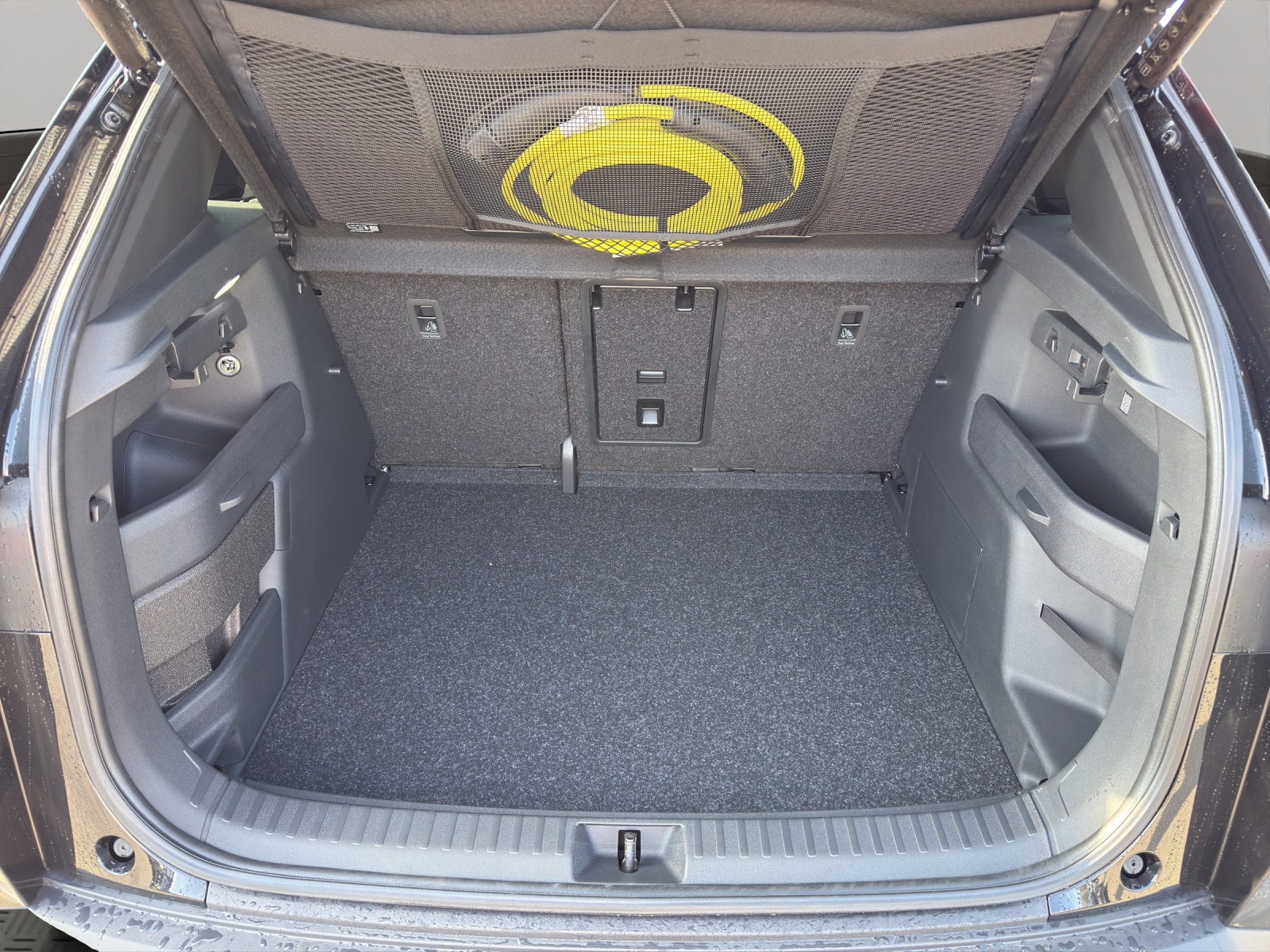 SKODA Elroq RS 4x4-image-17