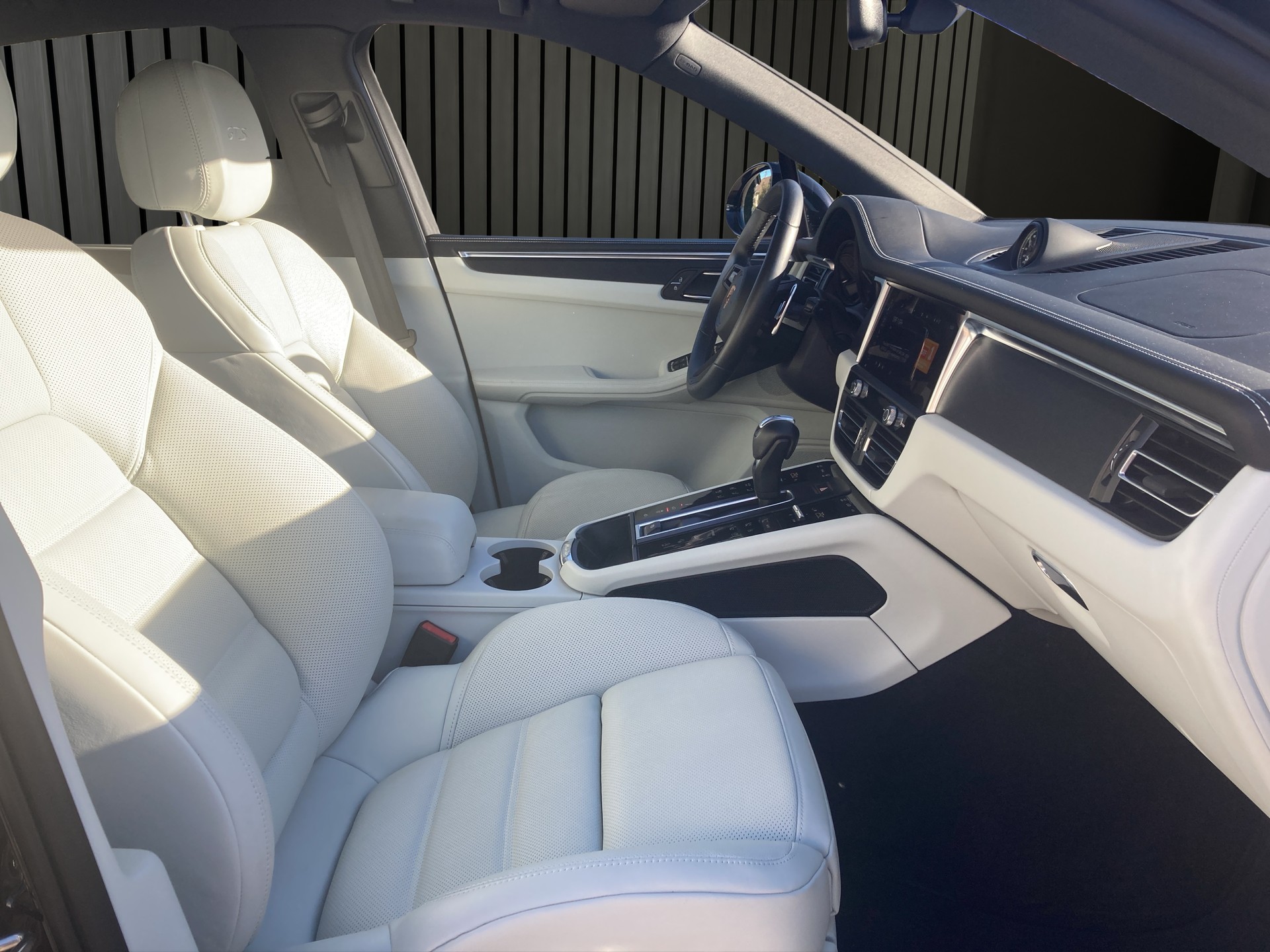 PORSCHE Macan 2.9 V6 GTS-image-16