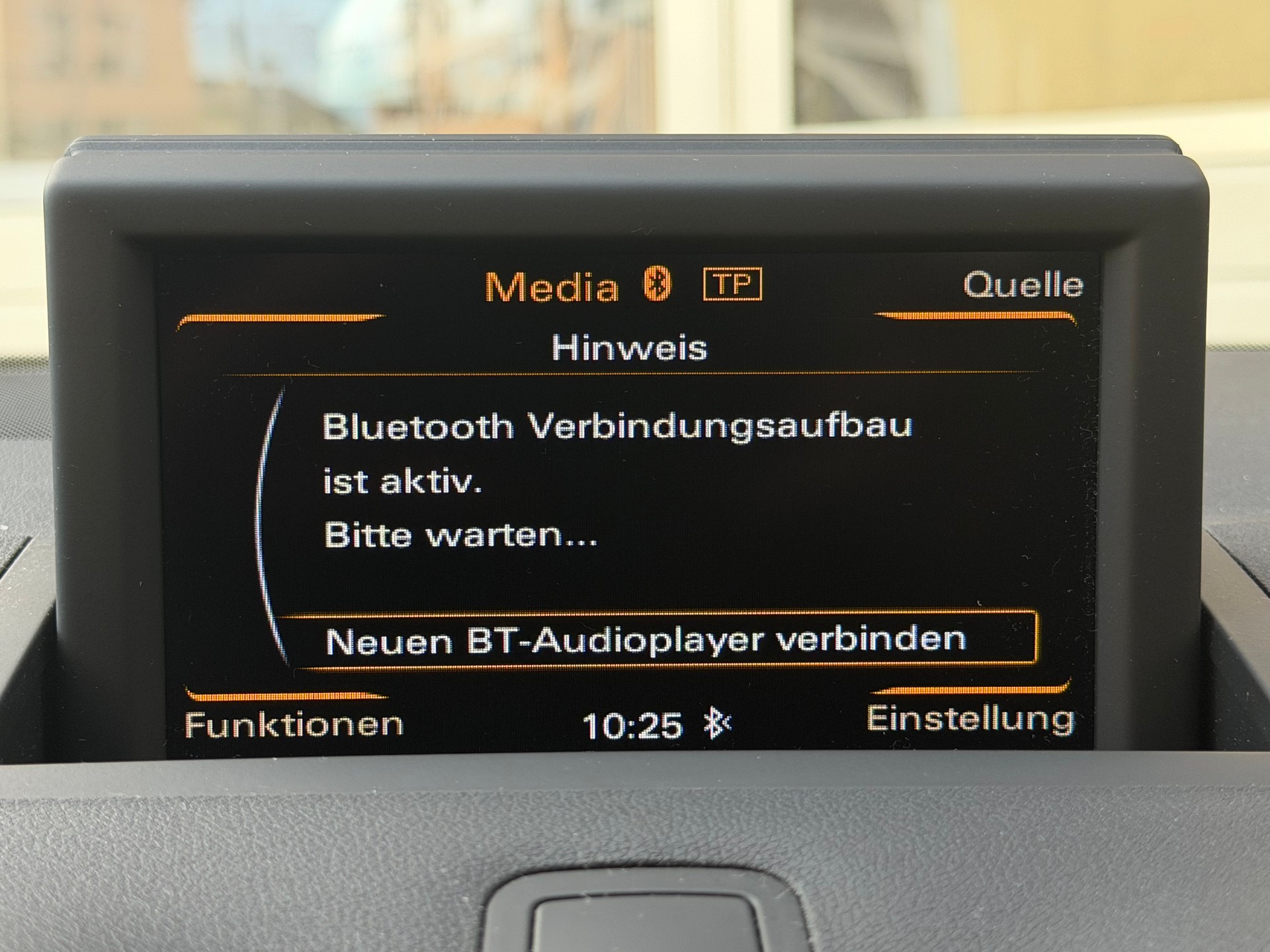 AUDI A1 Sportback 1.6 TDI Attraction DSG *Frisch ab MFK&Service*Aus 1.Hand*8-Fach Räder*Neue Sommerpneu inkl.*-image-12