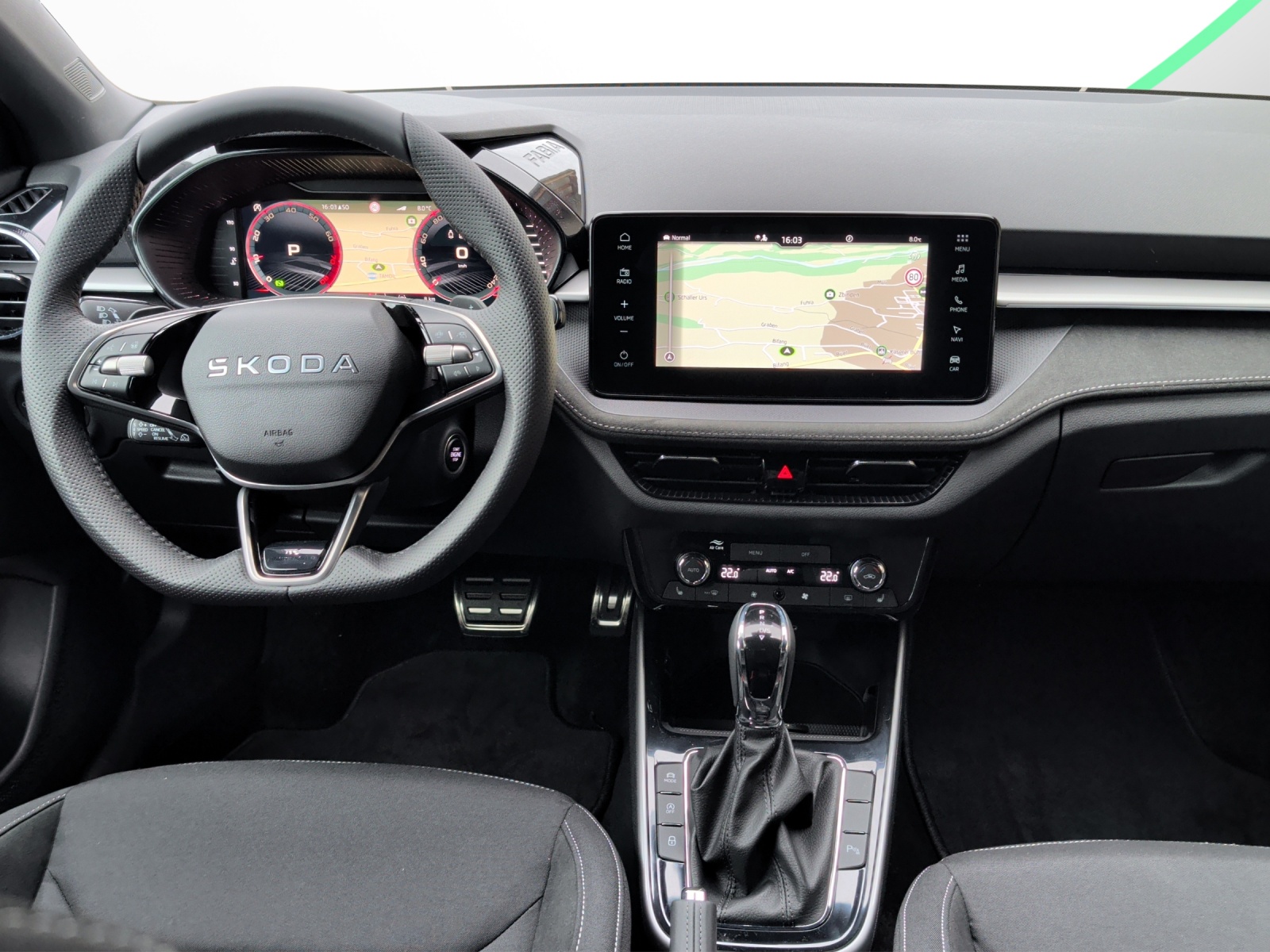 SKODA Fabia 1.0 TSI Monte Carlo DSG-image-9
