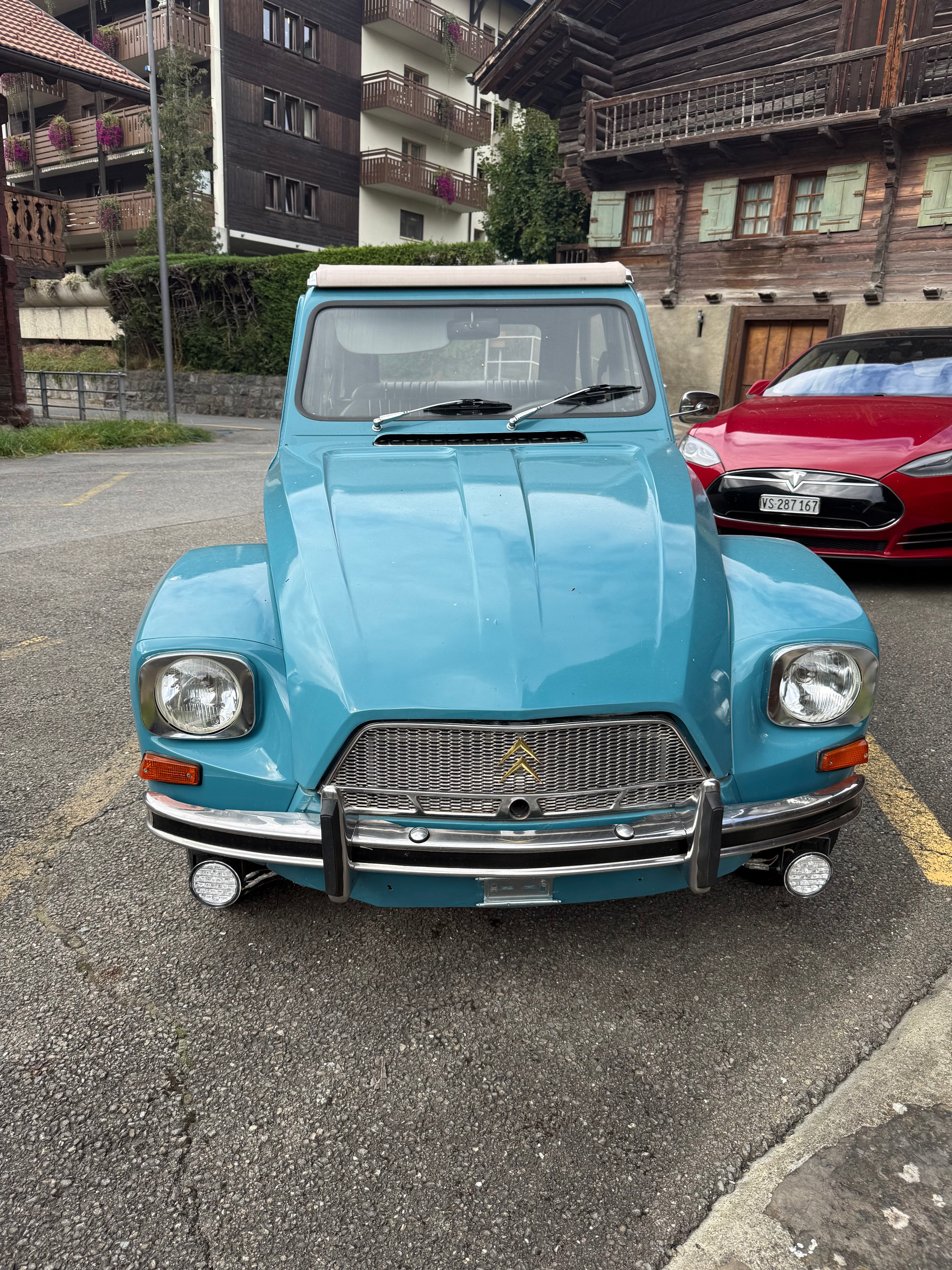 CITROEN dyane 4-image-1