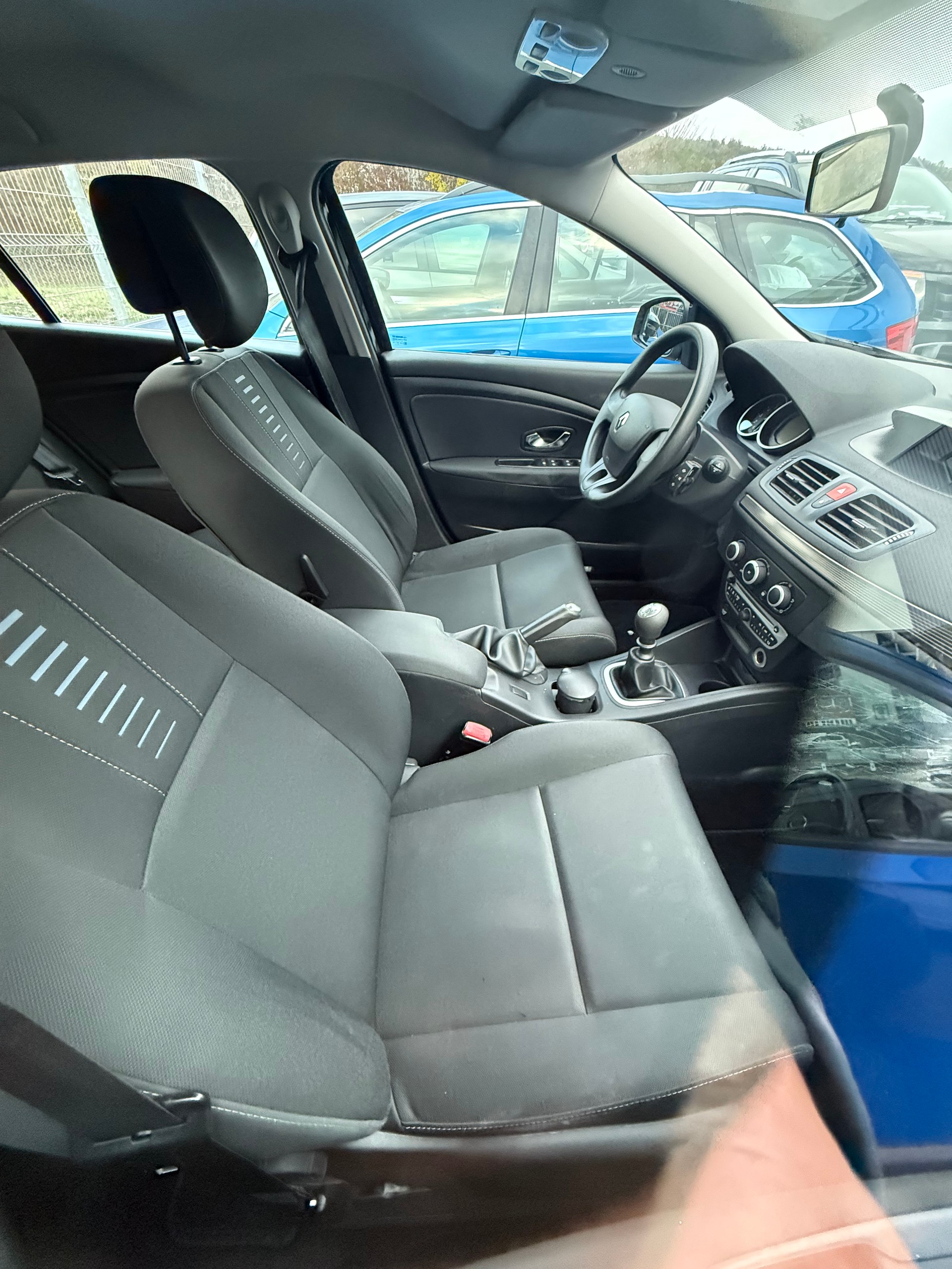 RENAULT Mégane 1.4 16V Turbo Expression-image-5