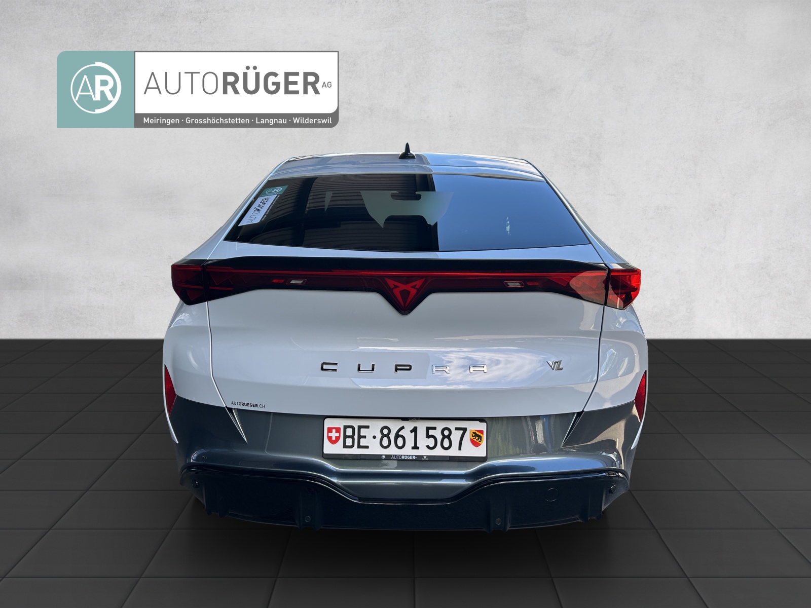CUPRA Tavascan Type 9 77 kWh VZ Adrenaline-image-4