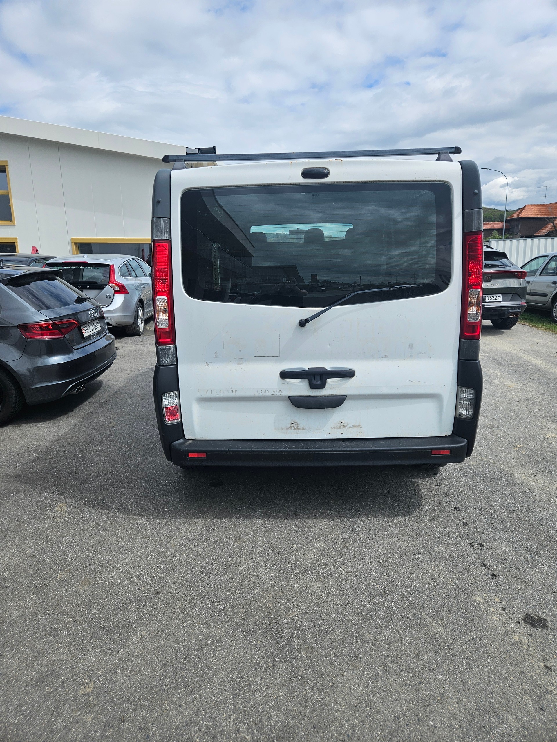 OPEL Vivaro 2.0 CDTI 2.7t L1H1-image-4