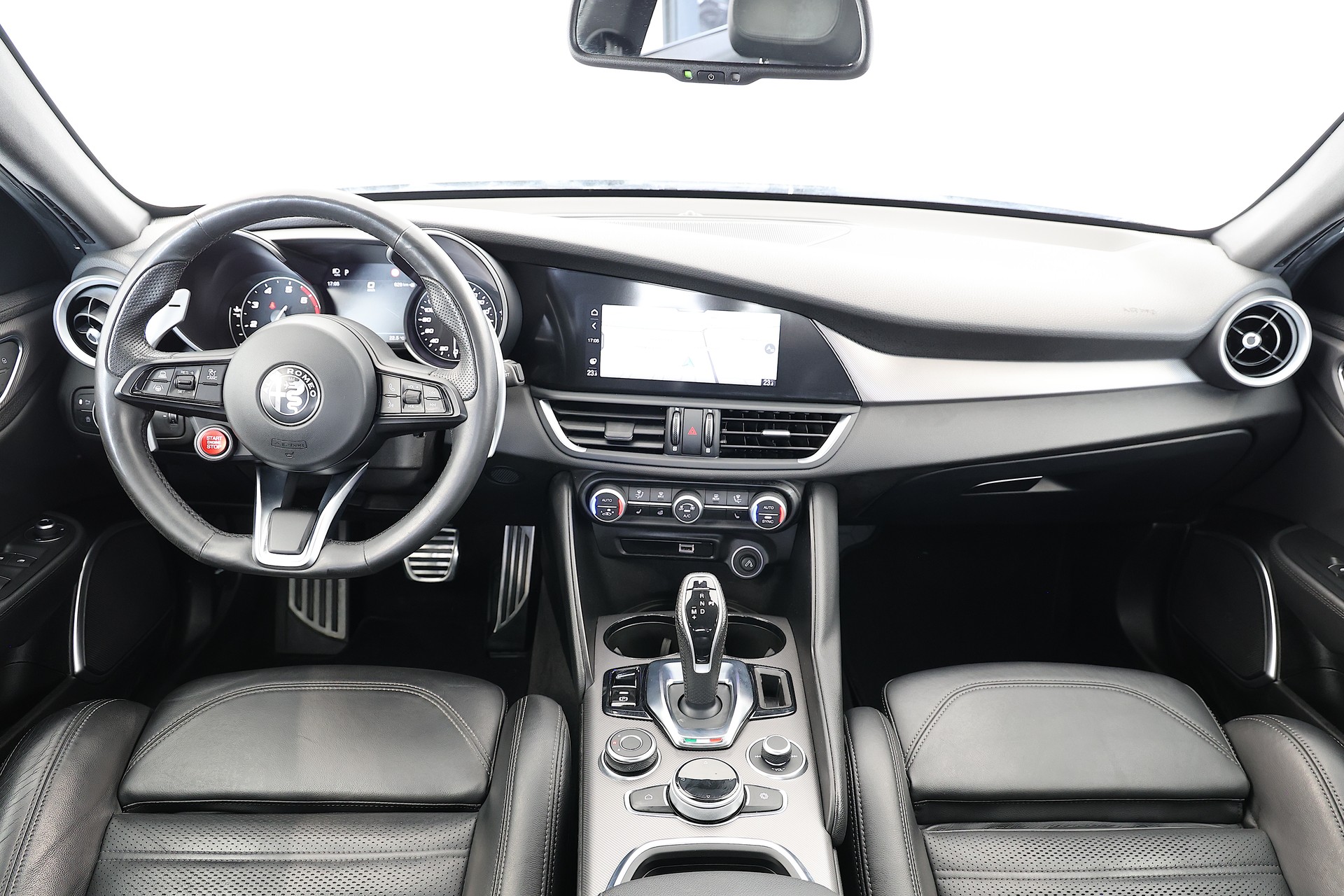 ALFA ROMEO Giulia 2.0 Veloce Q4 Automatic-image-8