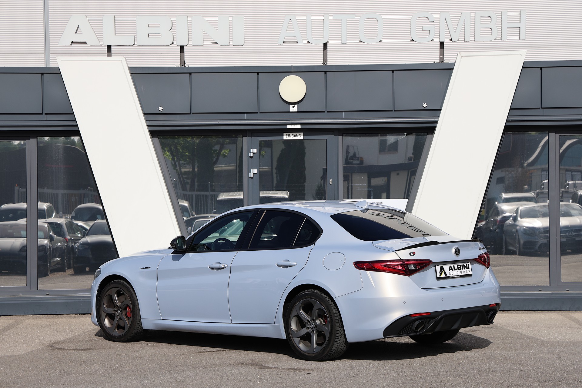 ALFA ROMEO Giulia 2.0 Veloce Q4 Automatic-image-2