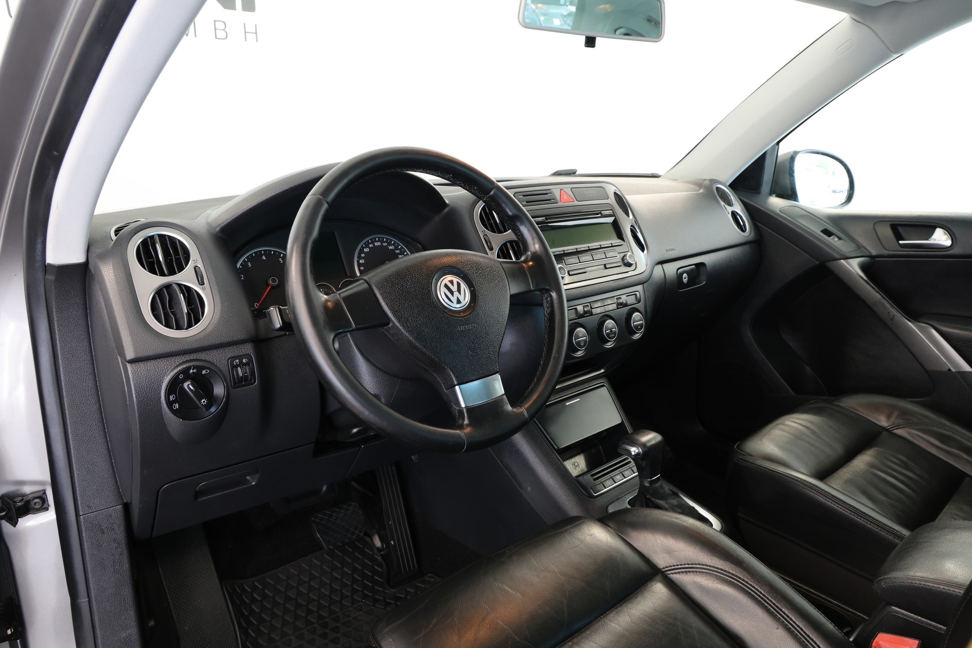 VW Tiguan 2.0 TSI Track&Field Tiptronic-image-8