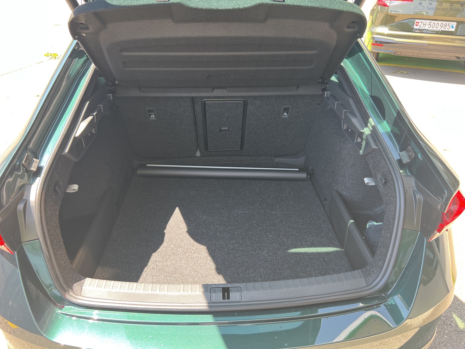 SKODA Octavia Combi 2.0 TSI DSG RS-image-9
