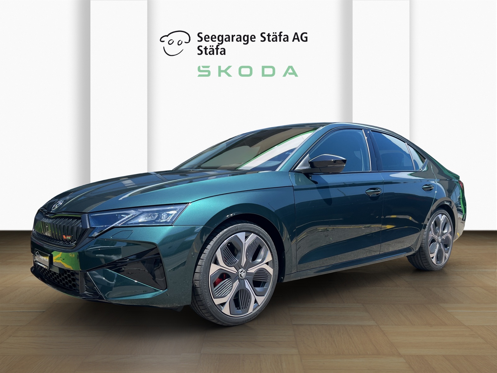SKODA Octavia Combi 2.0 TSI DSG RS