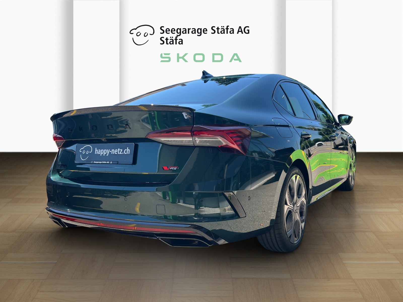 SKODA Octavia Combi 2.0 TSI DSG RS-image-4
