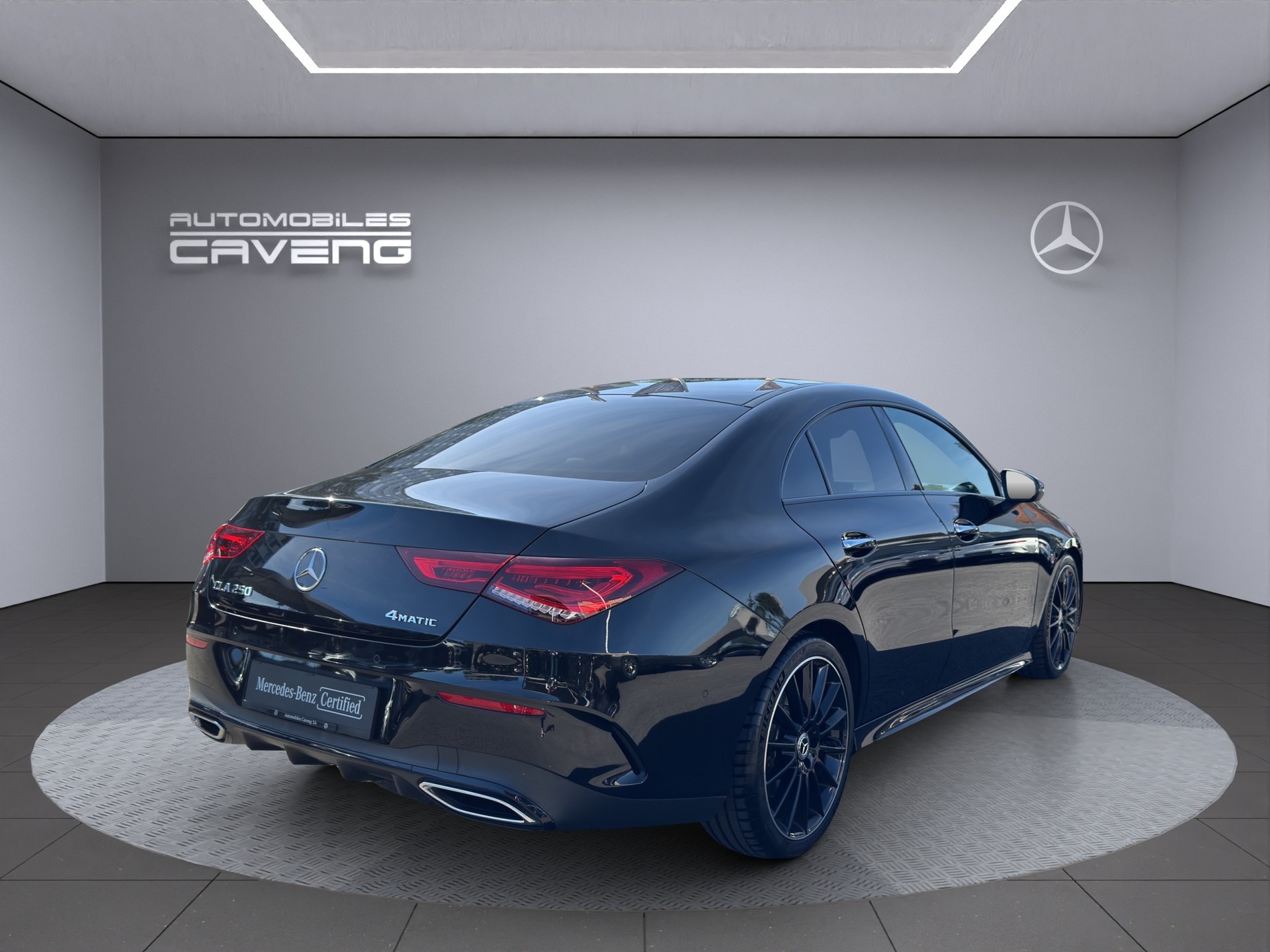 MERCEDES-BENZ CLA 250 4Matic AMG Line 7G-DCT-image-4
