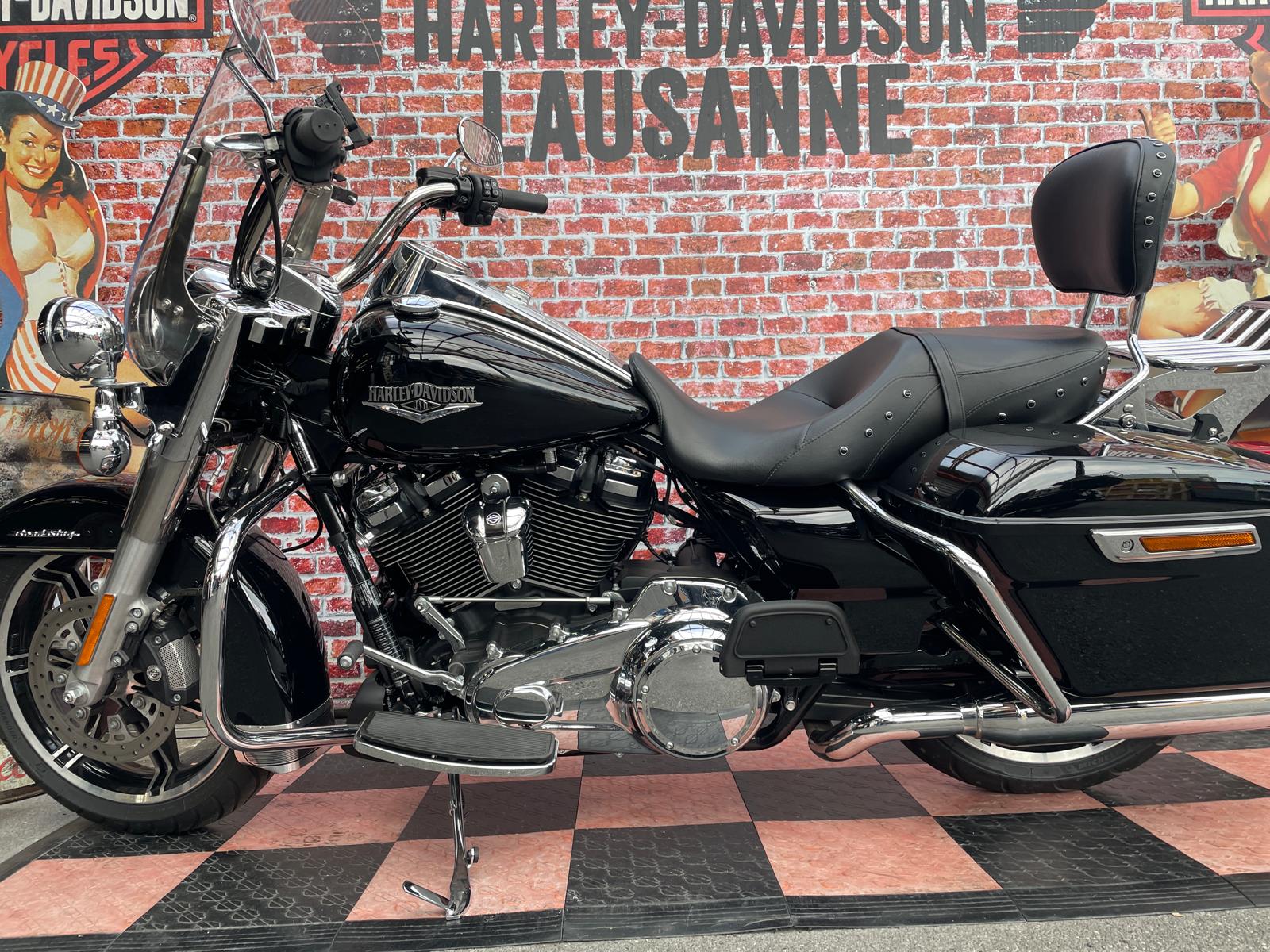 HARLEY-DAVIDSON FLHR Road King 107-showroom-element-3
