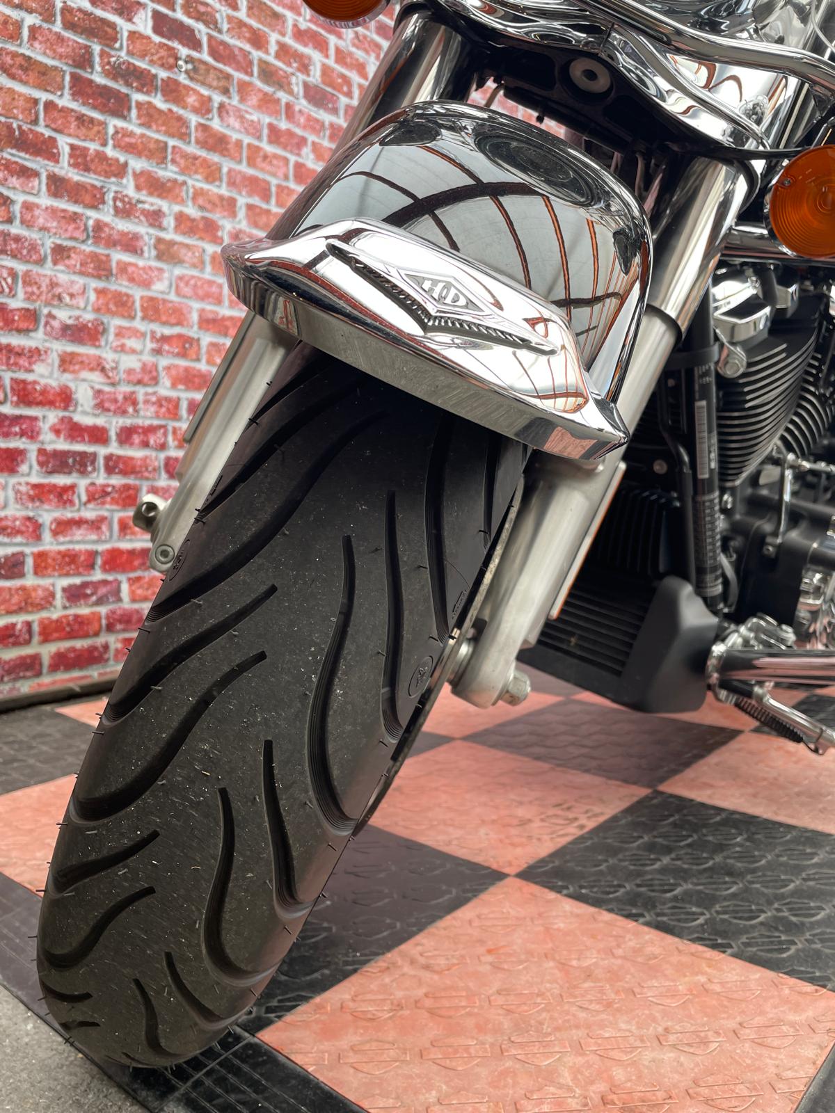 HARLEY-DAVIDSON FLHR Road King 107-image-12