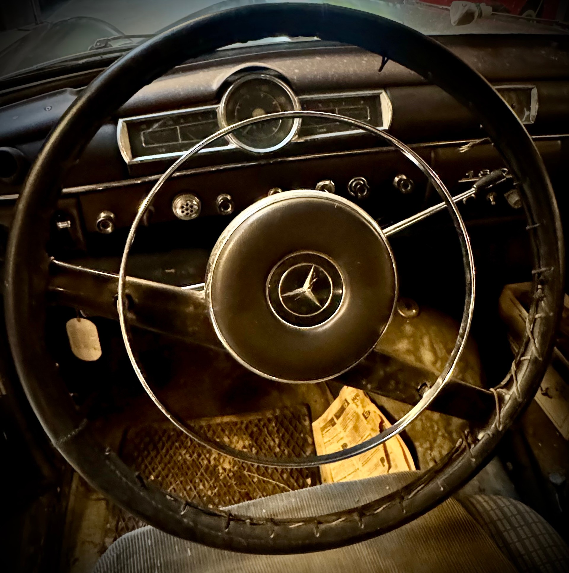 MERCEDES-BENZ W120 d II-image-15