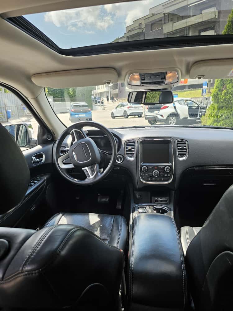 DODGE Durango-image-4