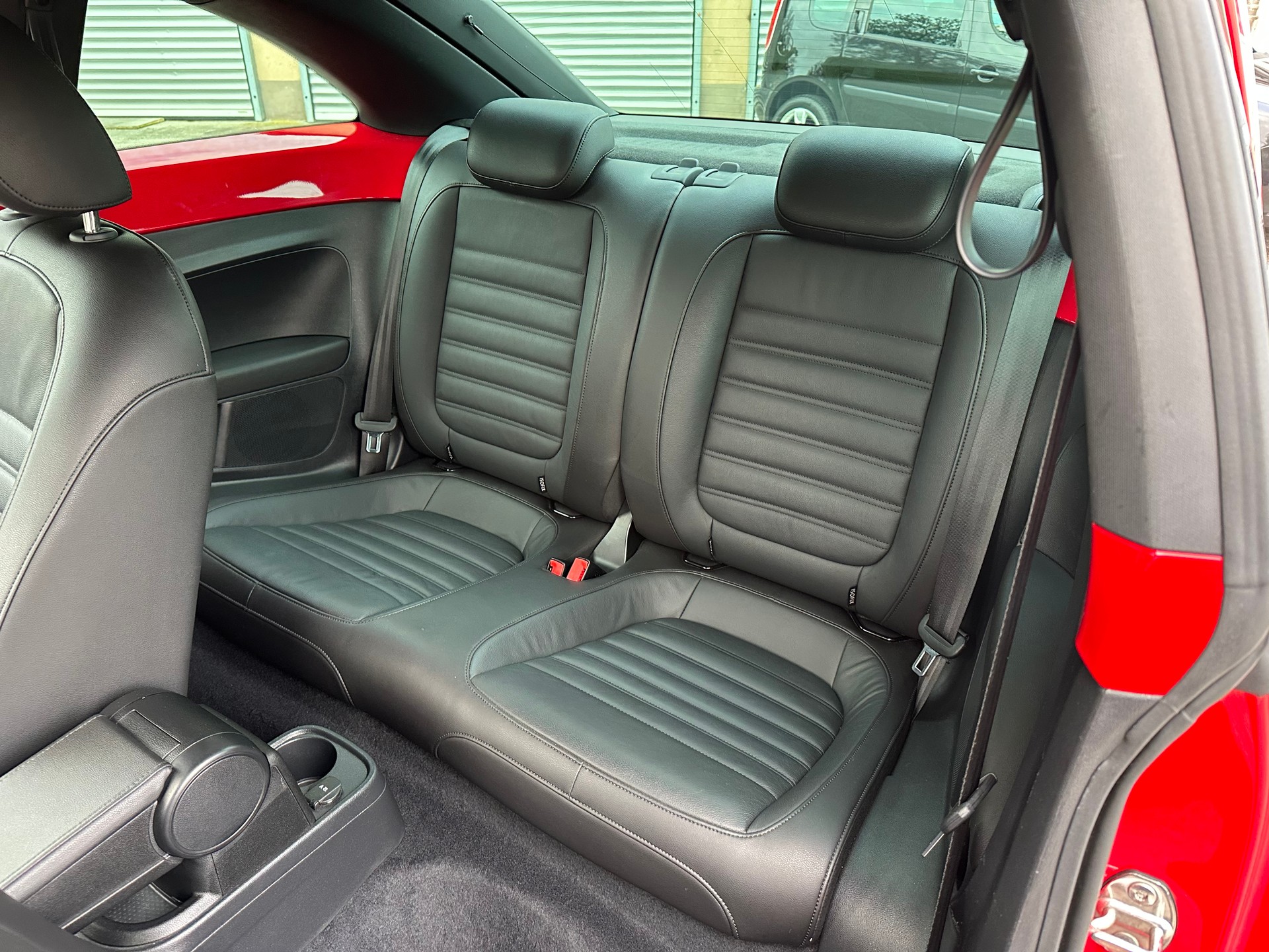 VW Beetle 1.2 TSI BMT Design DSG-image-11