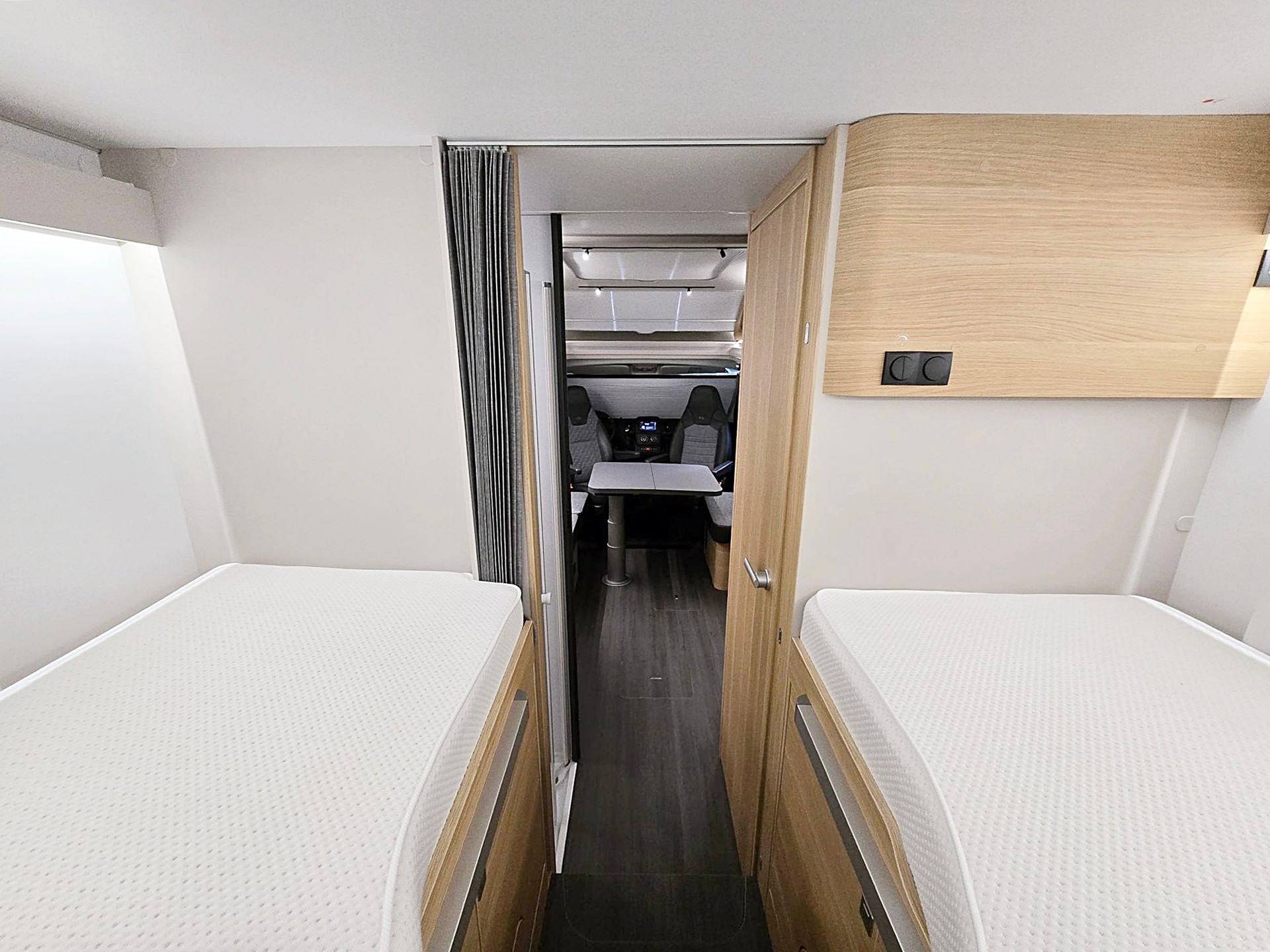 ADRIA CORAL 650 DL AXESS 2,2 HDI DIESEL CITROEN-image-12