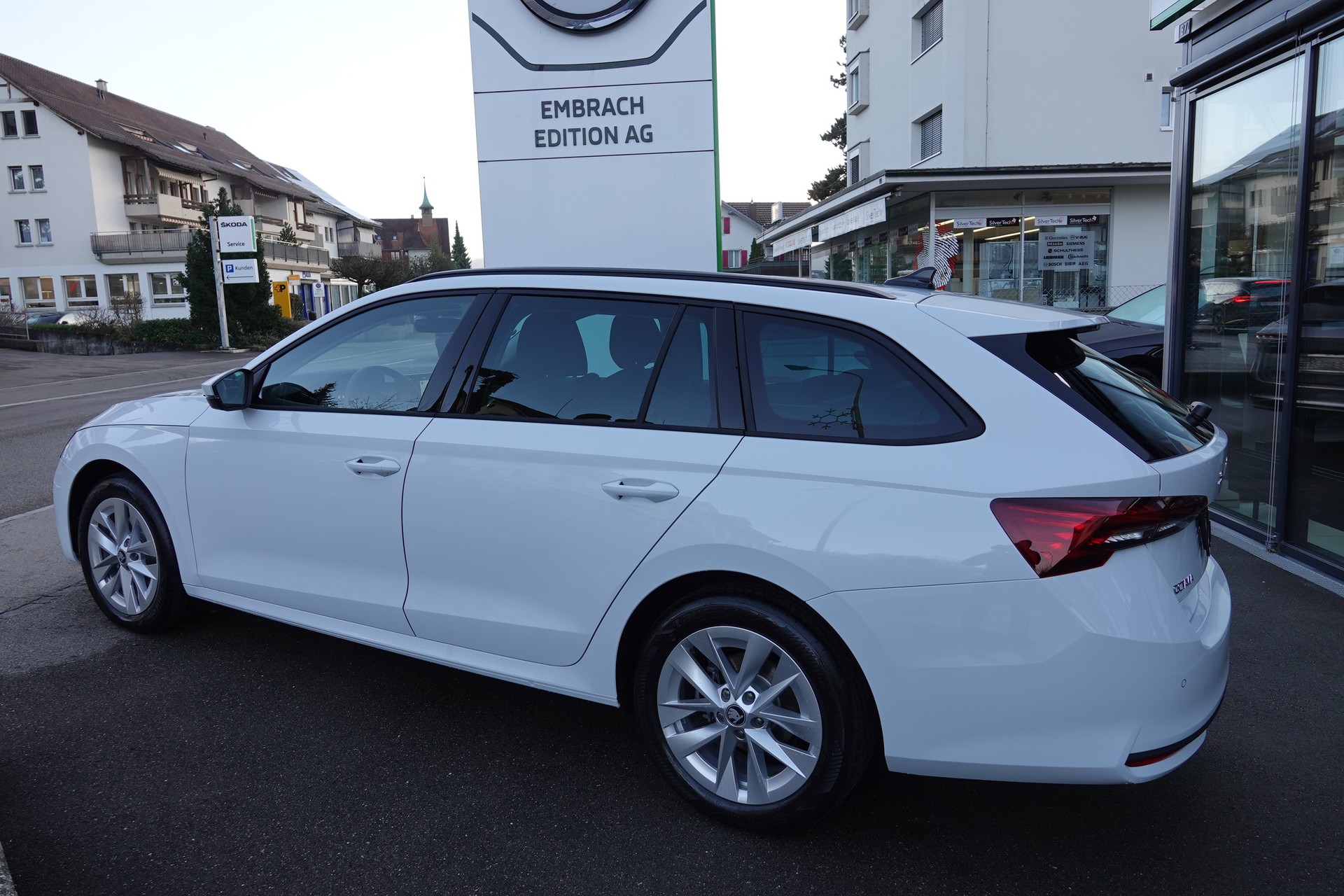 SKODA Octavia 2.0 TSI Selec.4x4-image-6