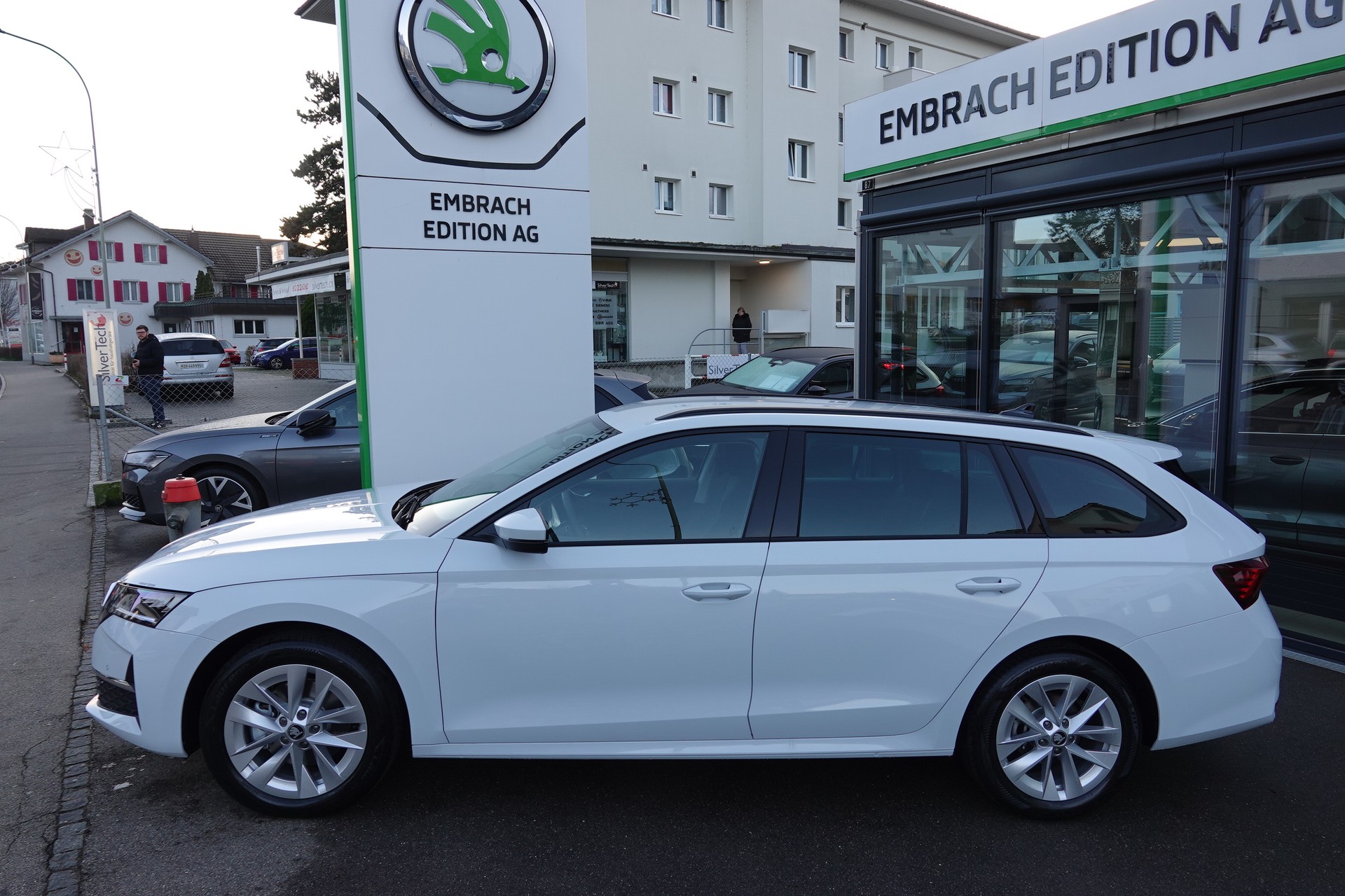 SKODA Octavia 2.0 TSI Selec.4x4-image-4