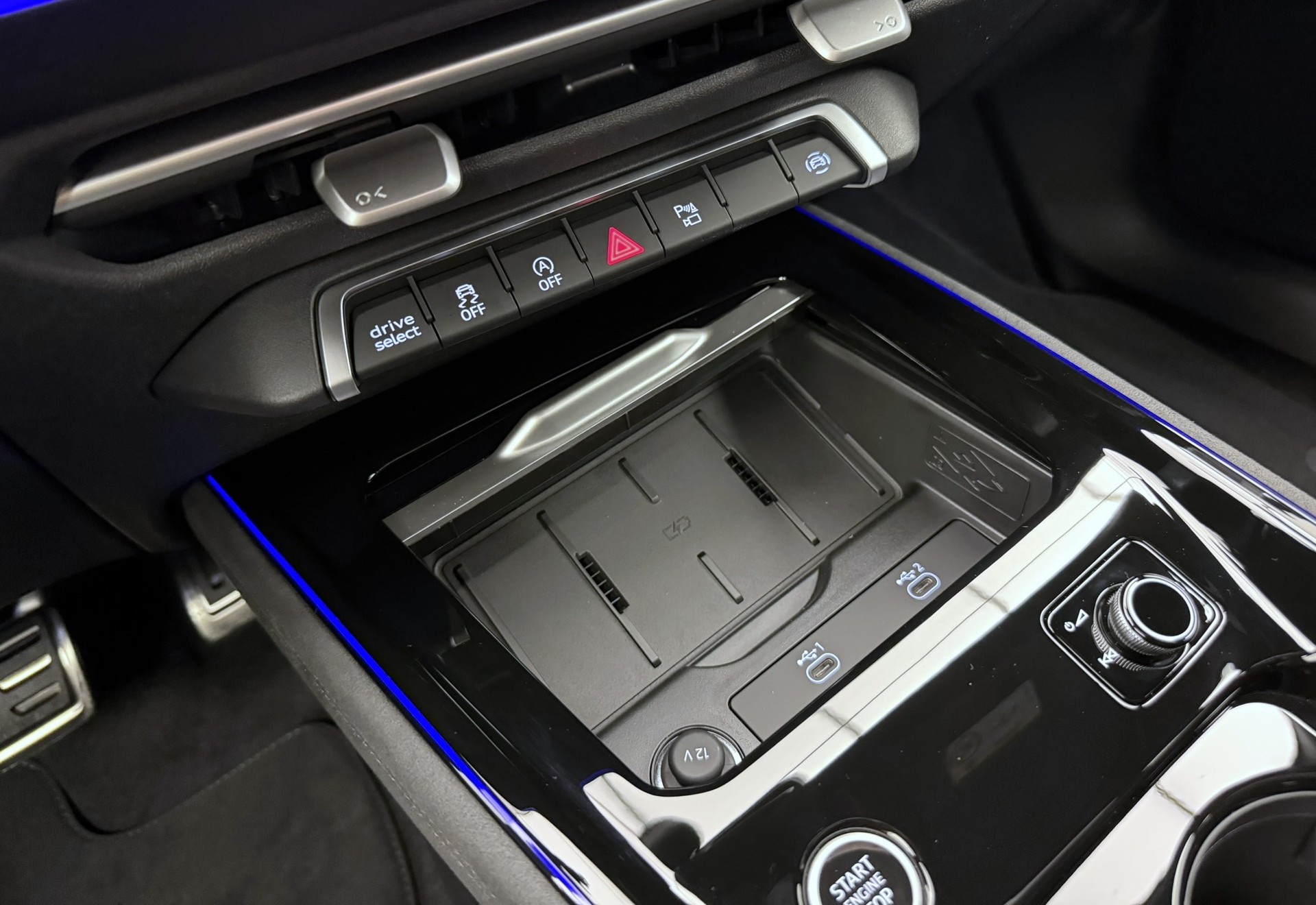 AUDI Q3 Sportback TFSI quattro 195 kW S tronic-image-11