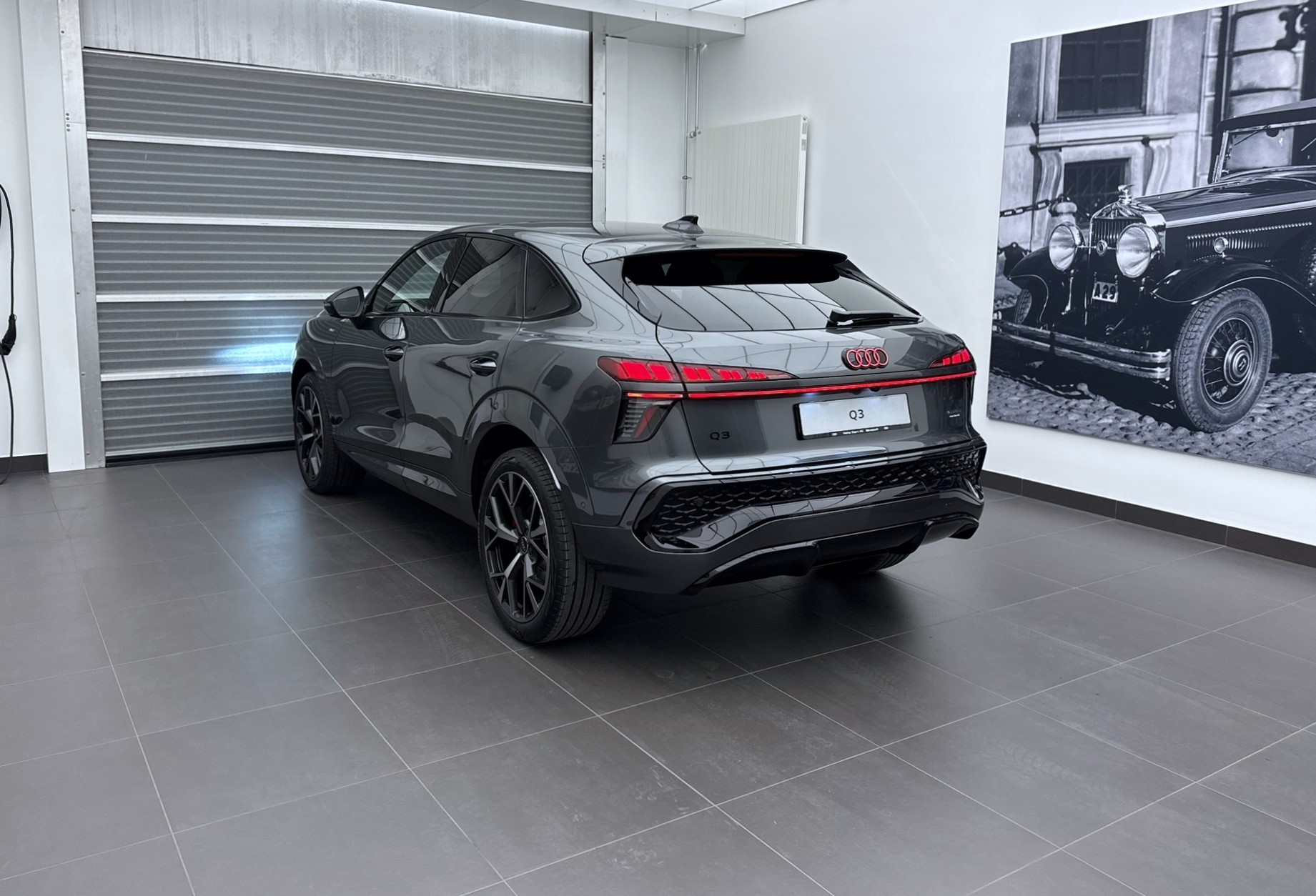 AUDI Q3 Sportback TFSI quattro 195 kW S tronic-image-22