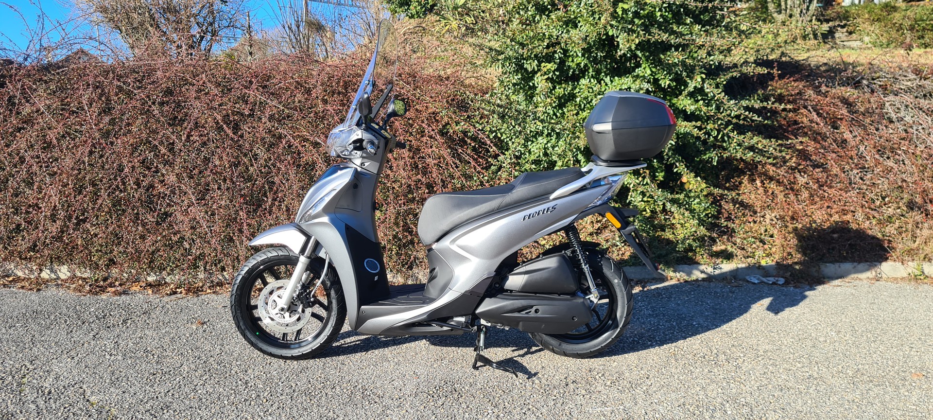 KYMCO People S 125i ABS Topcase/Windschild-image-2