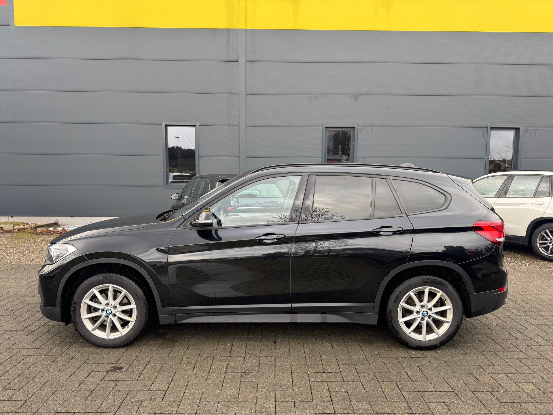 BMW X1 xDrive 18d Steptronic-image-7