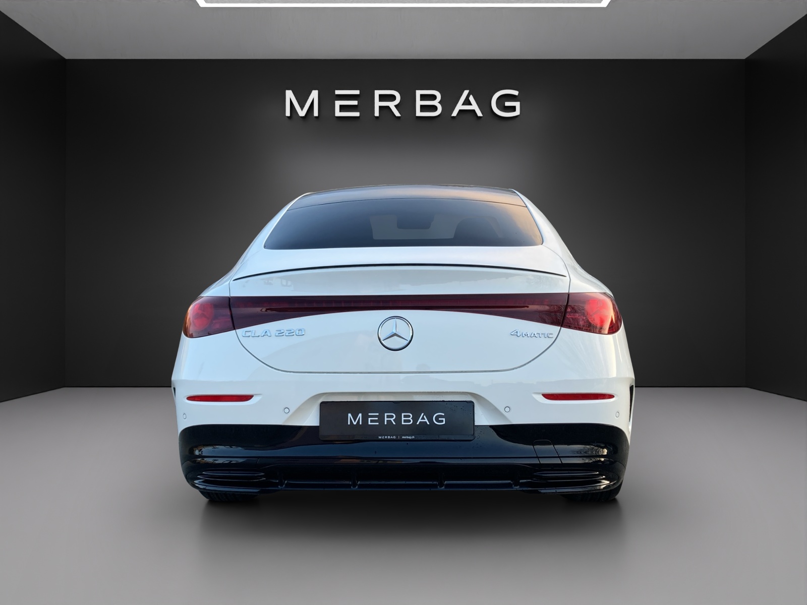 MERCEDES-BENZ CLA 220 8G-DCT 4Matic-image-3