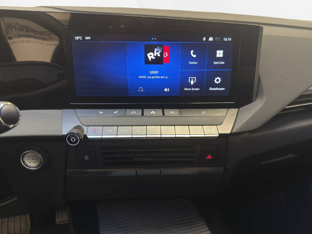 OPEL Astra Sports Tourer 1.2 T Hybrid Edition-image-6