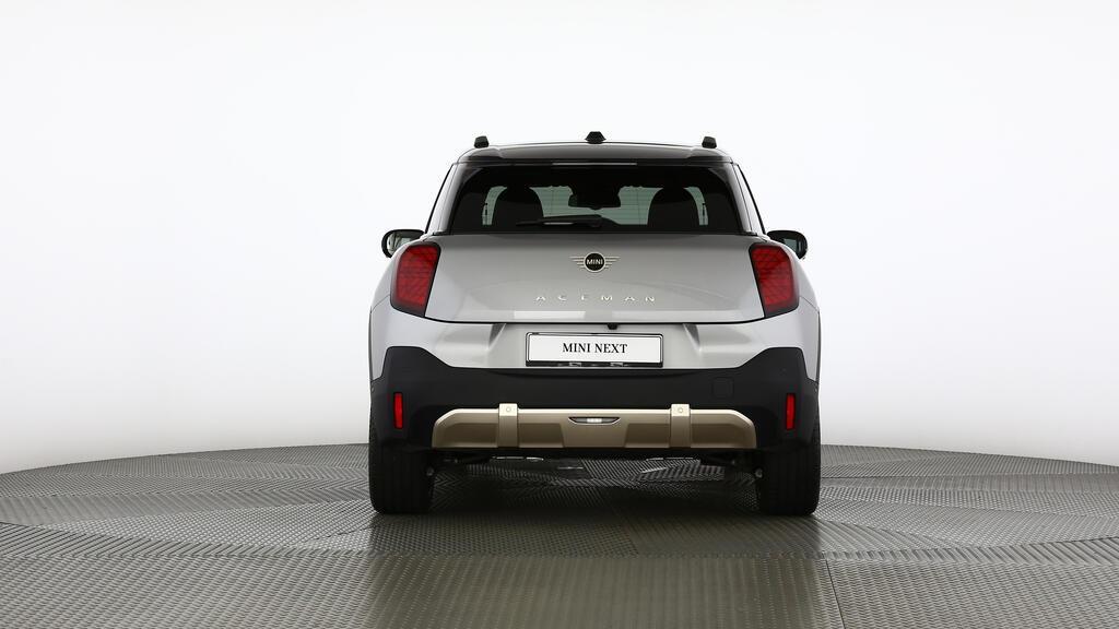 MINI Aceman E-image-13