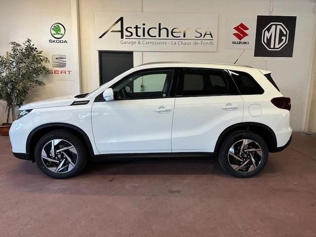 SUZUKI Vitara 1.5 Compact Top Hybrid 4x4-image-0