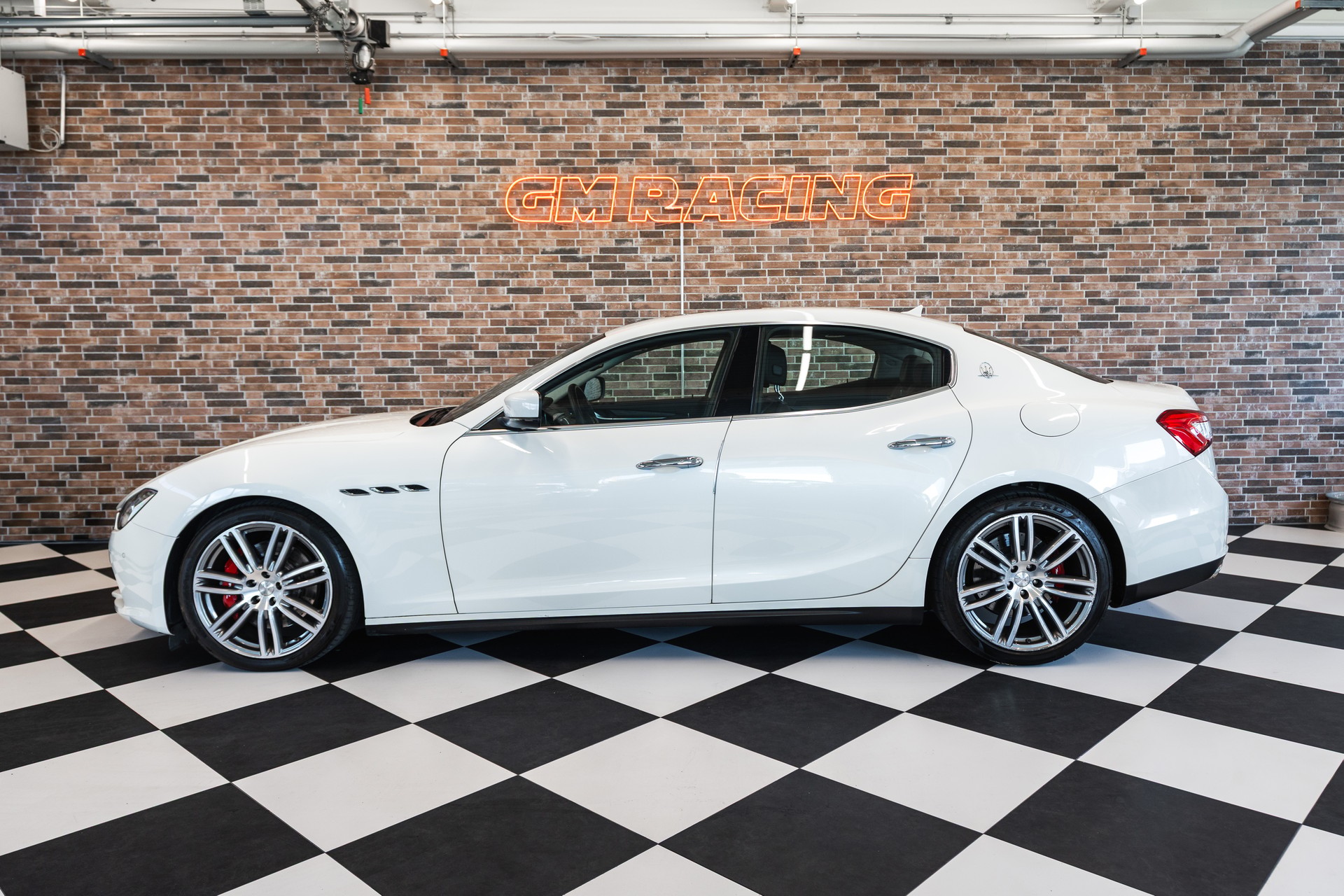 MASERATI Ghibli S Q4 3.0 V6 Automatica-image-1