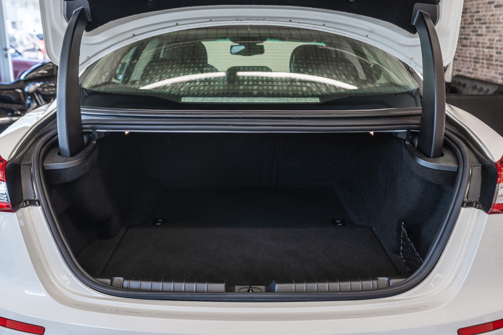 MASERATI Ghibli S Q4 3.0 V6 Automatica-image-8