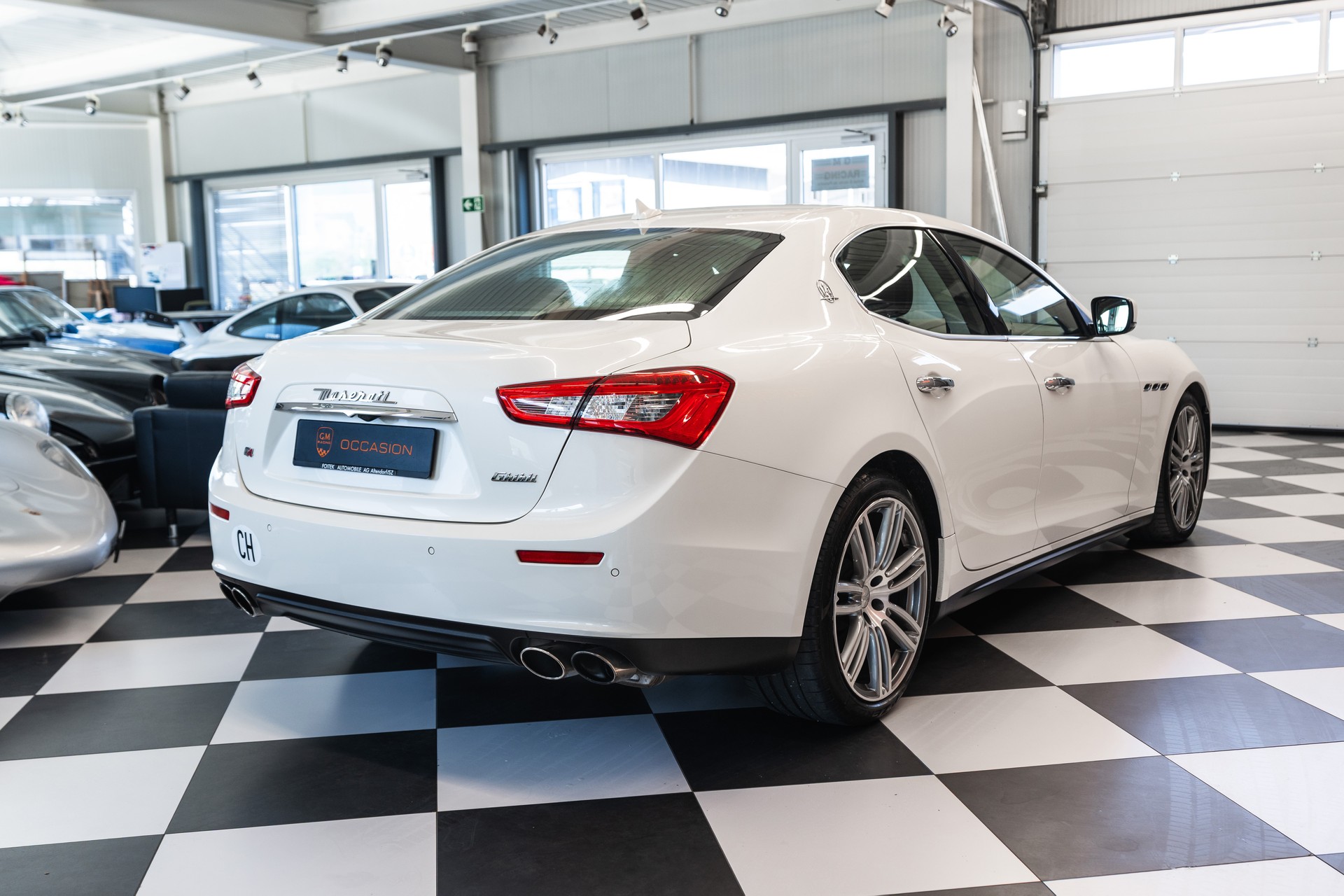 MASERATI Ghibli S Q4 3.0 V6 Automatica-image-3